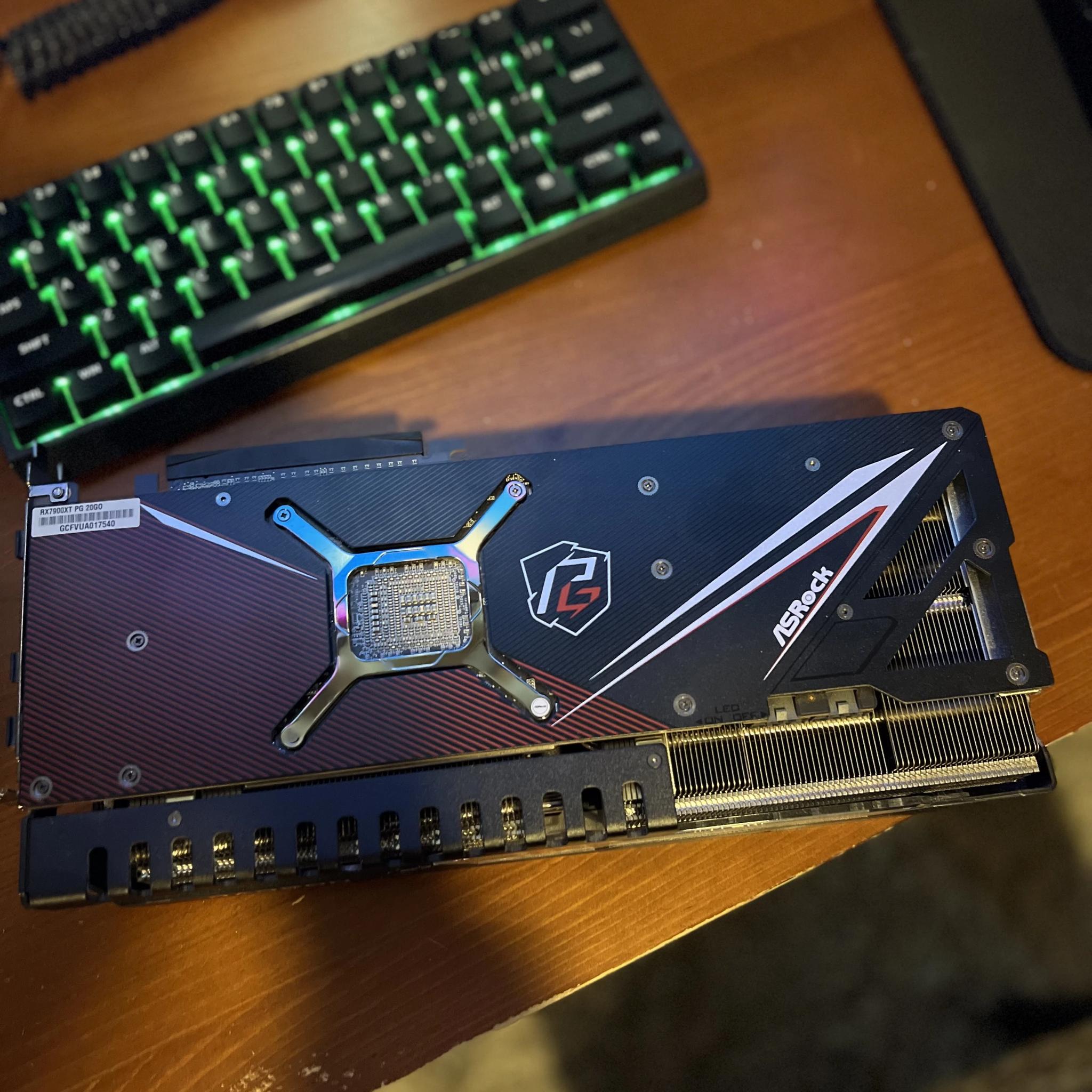 (SALE) RX 7900 XT 20GB GPU