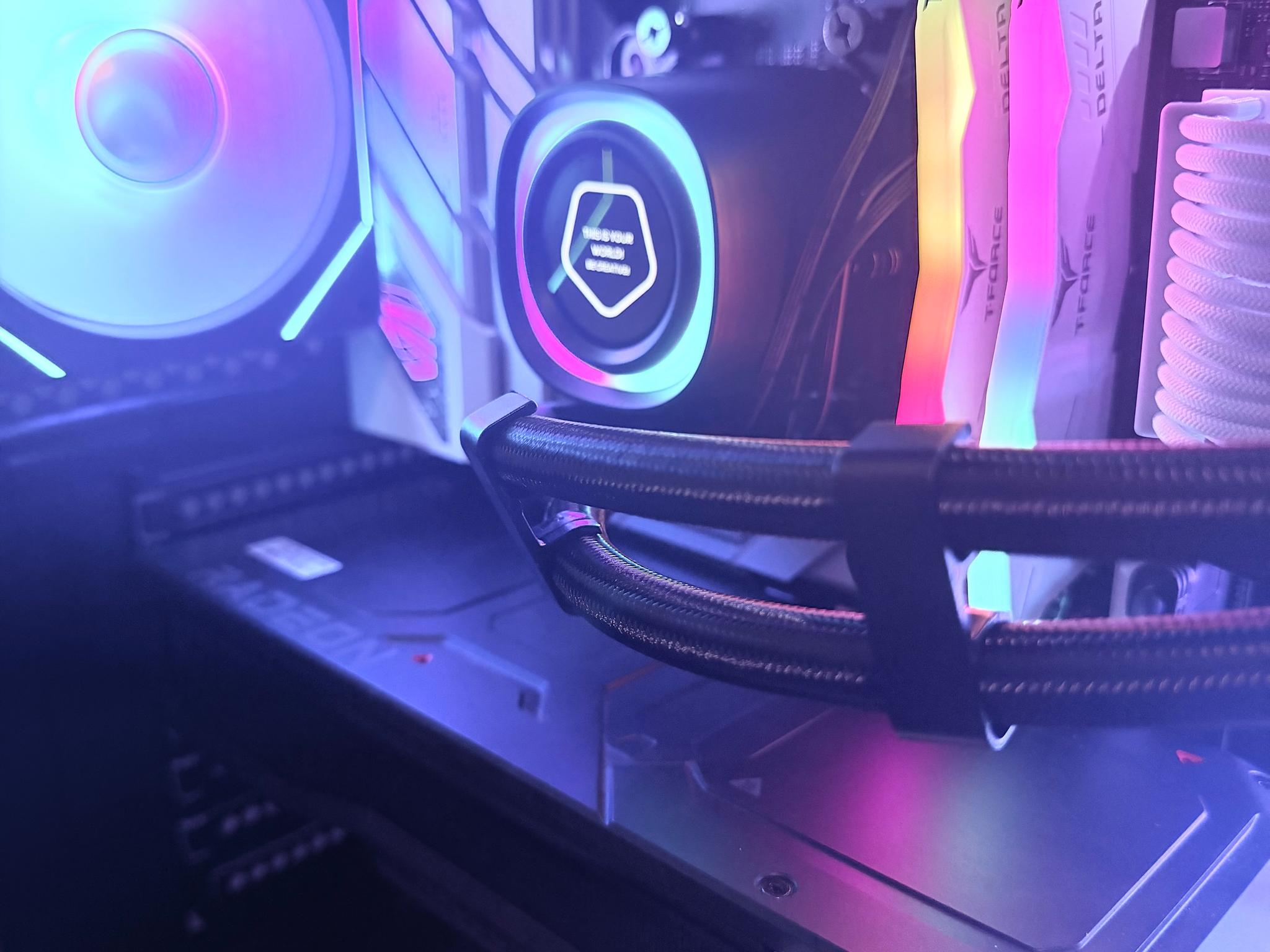 ⭐️"Starlight Prism"🌈 | 4K Gaming | RX 7900 XT 20GB | Ryzen 7 7800X3D | 32GB DDR5 | 2TB SSD
