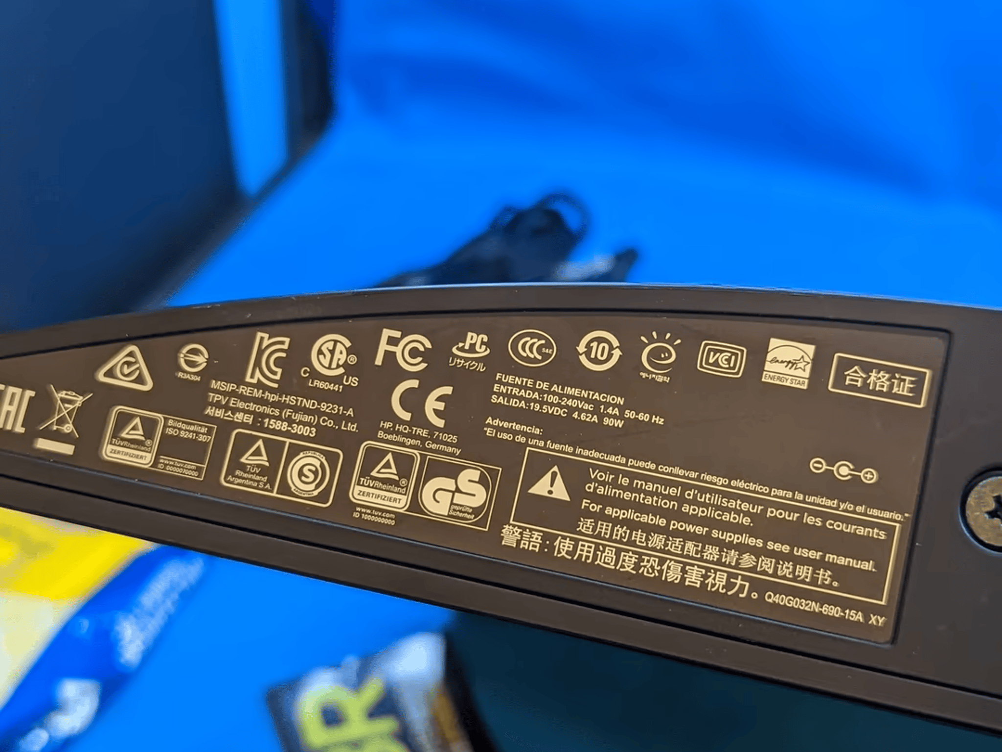 HP OMEN 32" 1440p 75hz HDMI DP Gaming Monitor Screen 