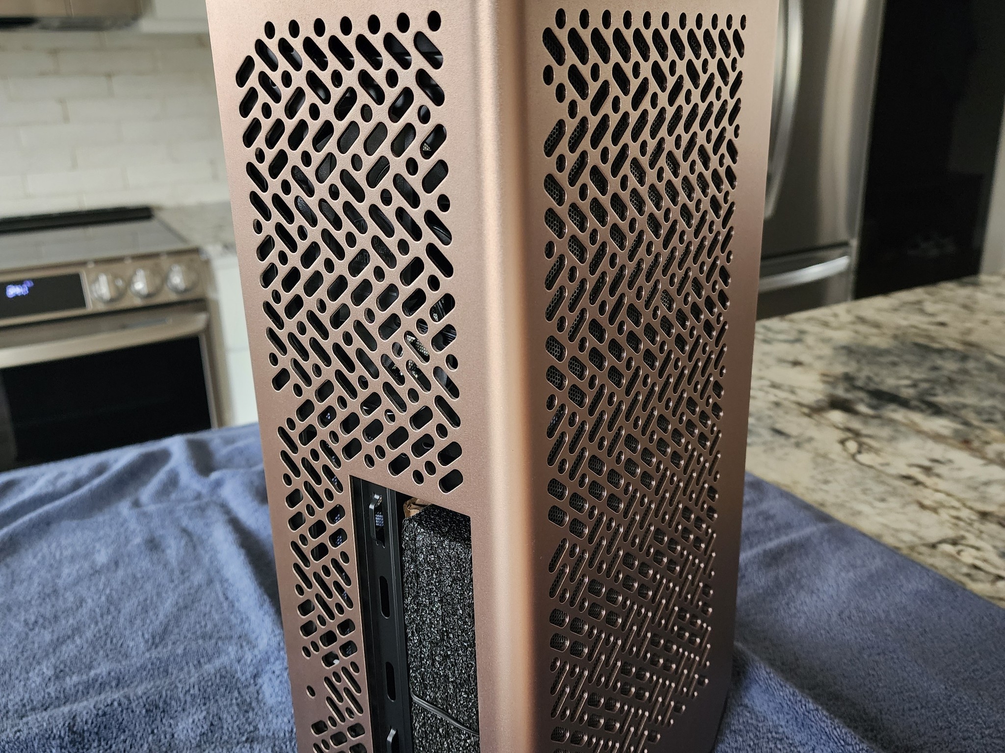 Cooler Master NCORE 100 MAX "Bronze"