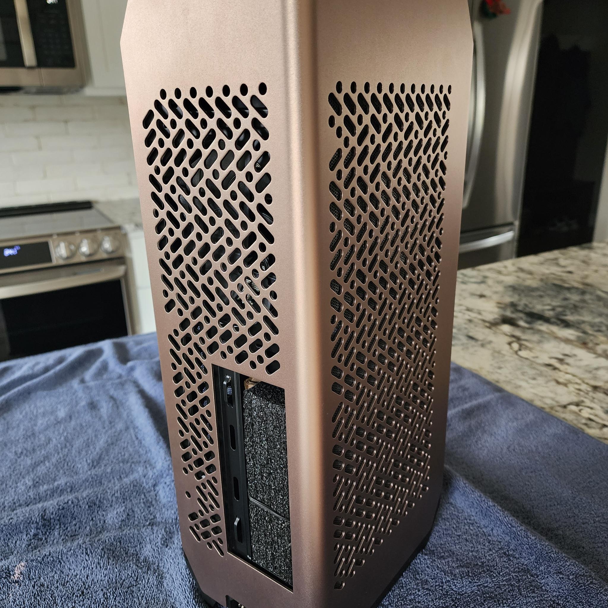 Cooler Master NCORE 100 MAX "Bronze"
