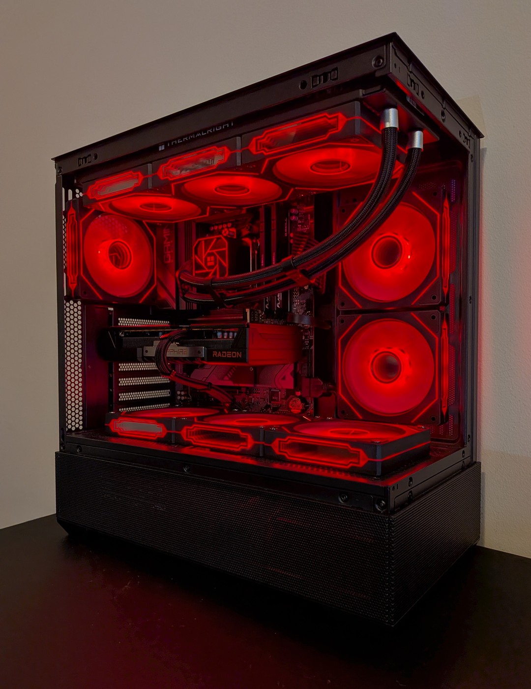 RX 9060 XT 16gb - Ryzen 5 7600x | Gaming PC | Jawa