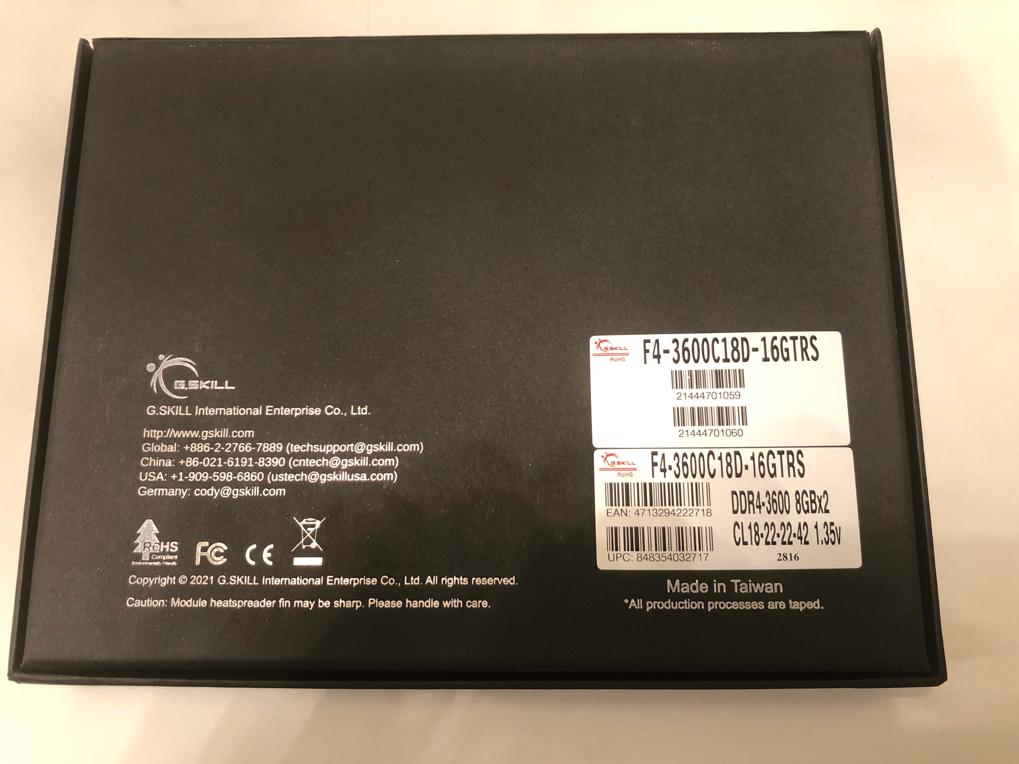 ***Like New*** G.Skill Trident Z Royal RGB 16GB (2 x 8GB) DDR4-3600 CL18 [SILVER]