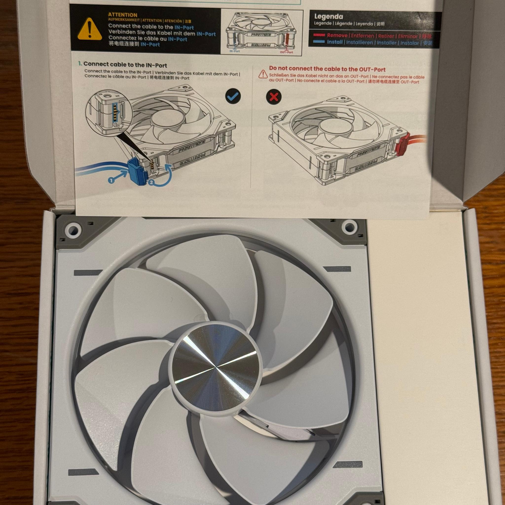 Phanteks D30-140 DRGB PWM FAN 3pack, Reverse Airflow Model