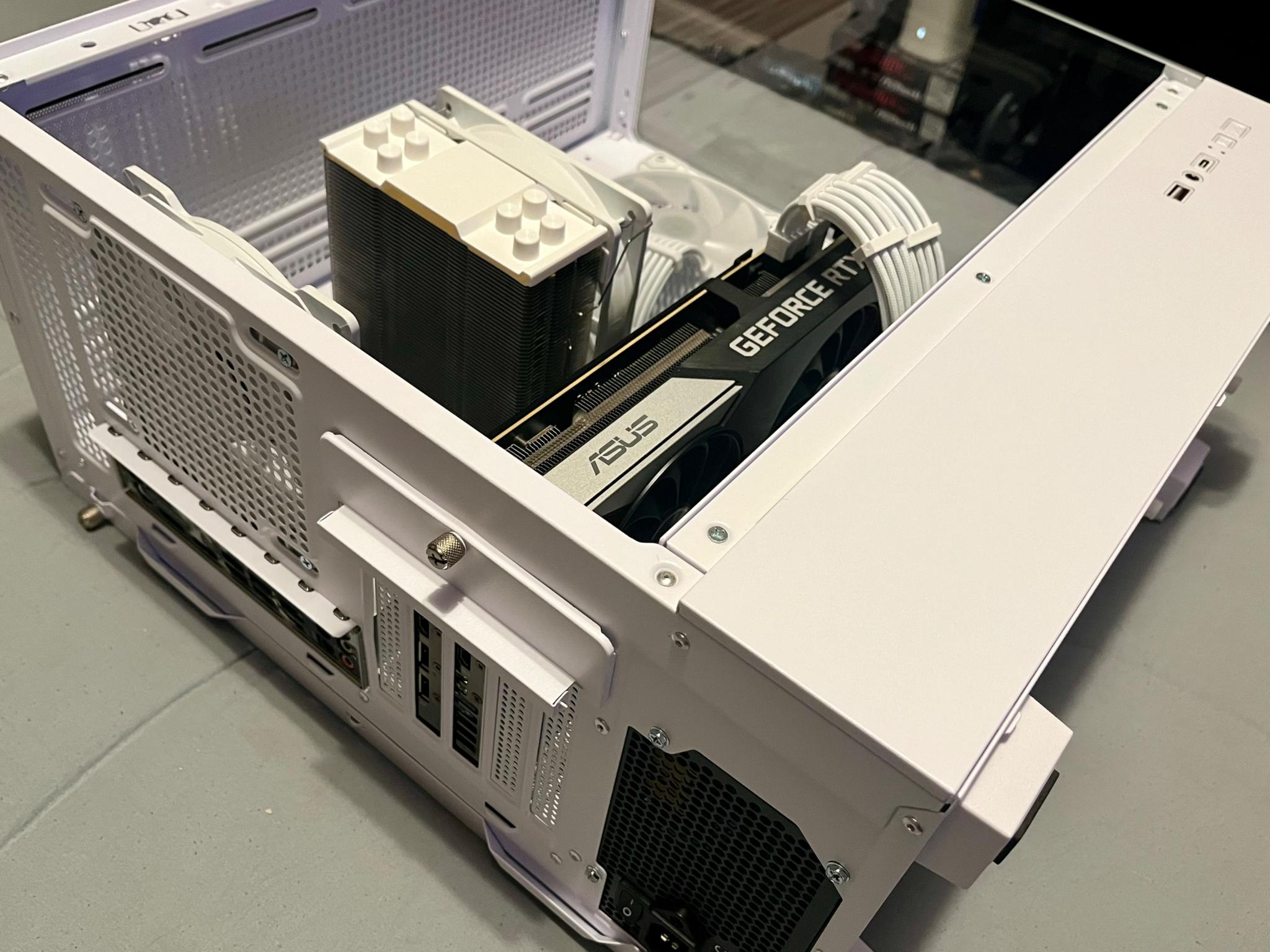 High End Gaming PC |RTX 3070 // Ryzen 5500 // 1TB NVME SSD|