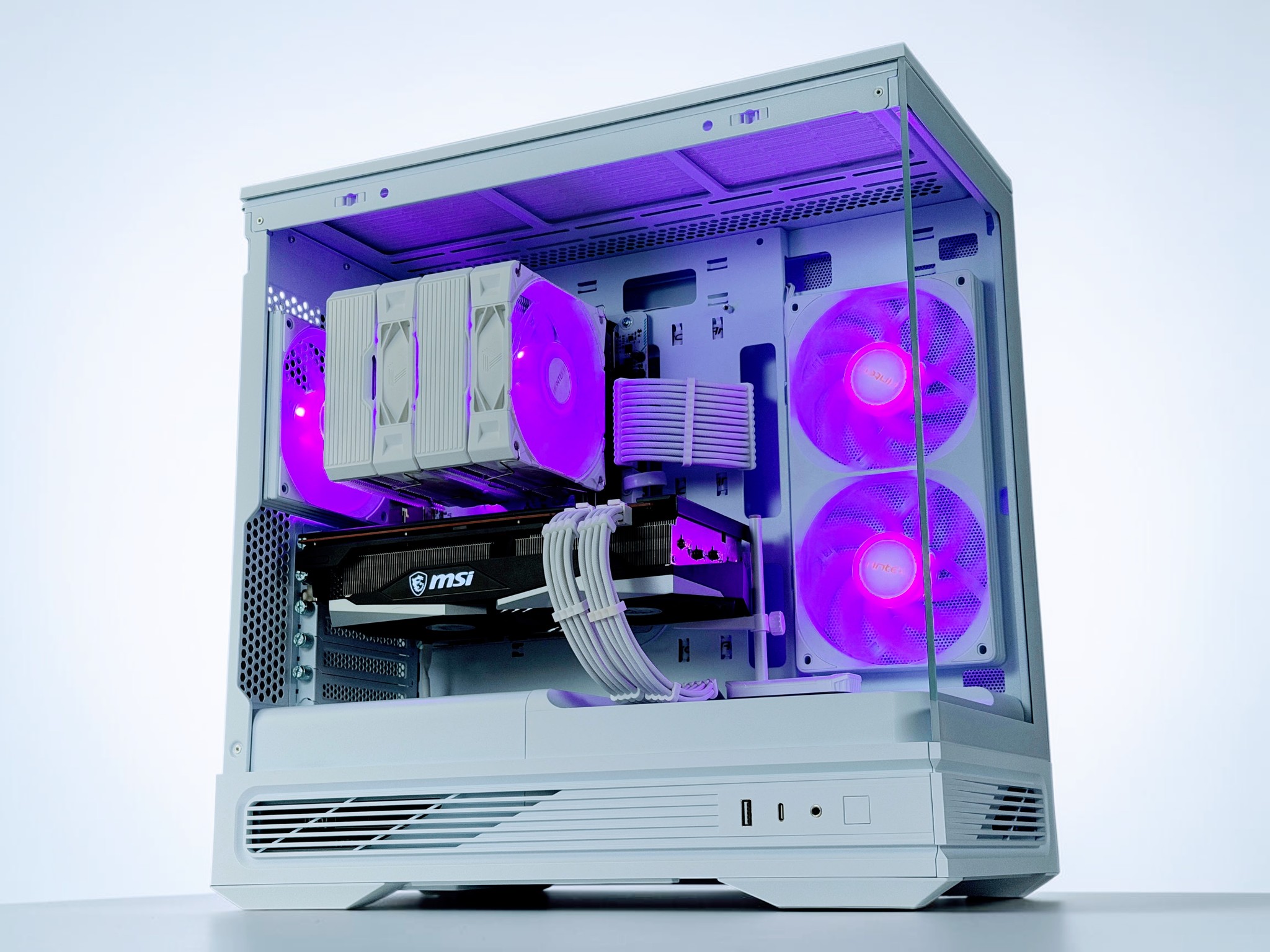 🤍🧊 Iceberg🤍🧊-Gaming PC❄️AMD RX 6700 XT 12GB❄️ AMD Ryzen 5 5500❄️16GB DDR4 RAM❄️1 TB SSD