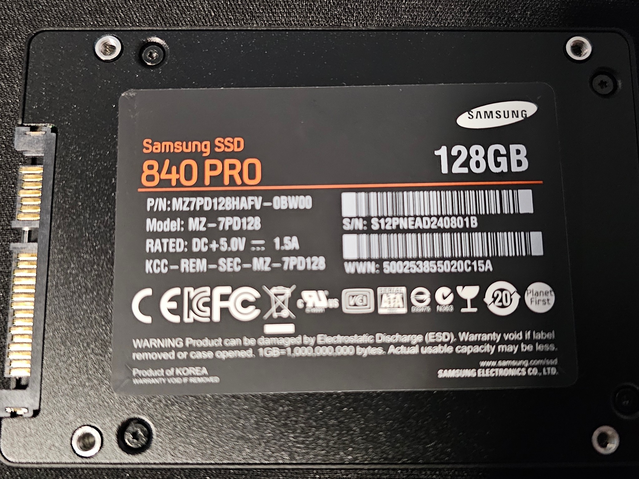 Samsung 840 PRO 128GB SATAIII 2.5"x7mm SSD - Please Read Description