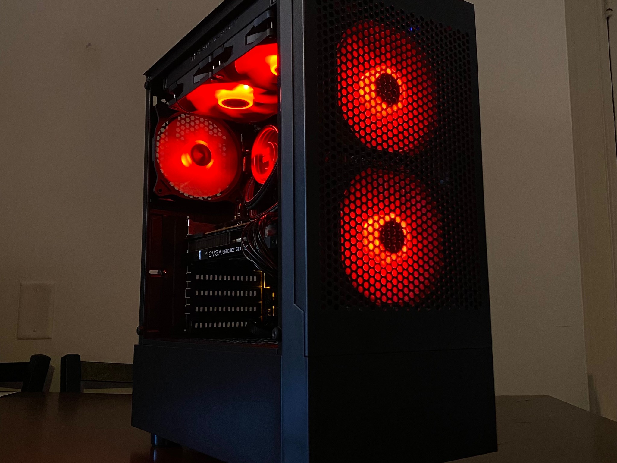 Water Cooled | i7 8700 | GTX 1080 | 32 gb ram