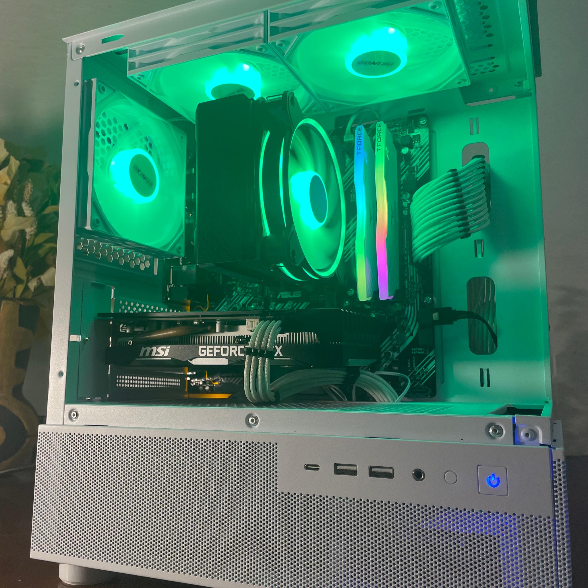 Gaming PC | GEFORCE 1660 | RYZEN 3 | 16GB RAM | WINDOWS 11 | WiFi and Bluetooth