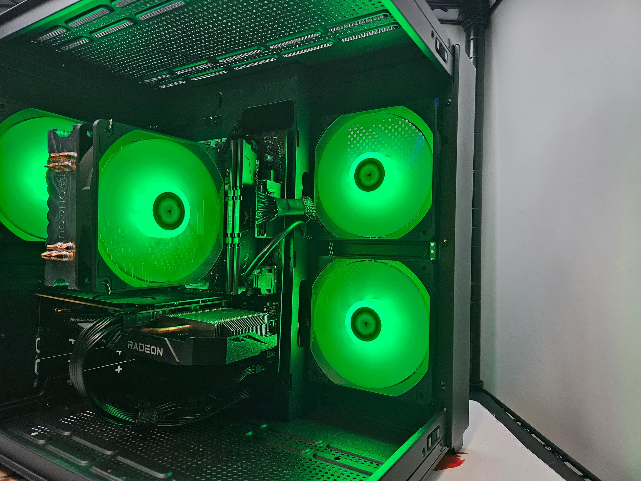 Limited time deal! Dark side Air Rig Ryzen 5 5500 / 16GB DDR4 / 512GB SSD / RX6500XT