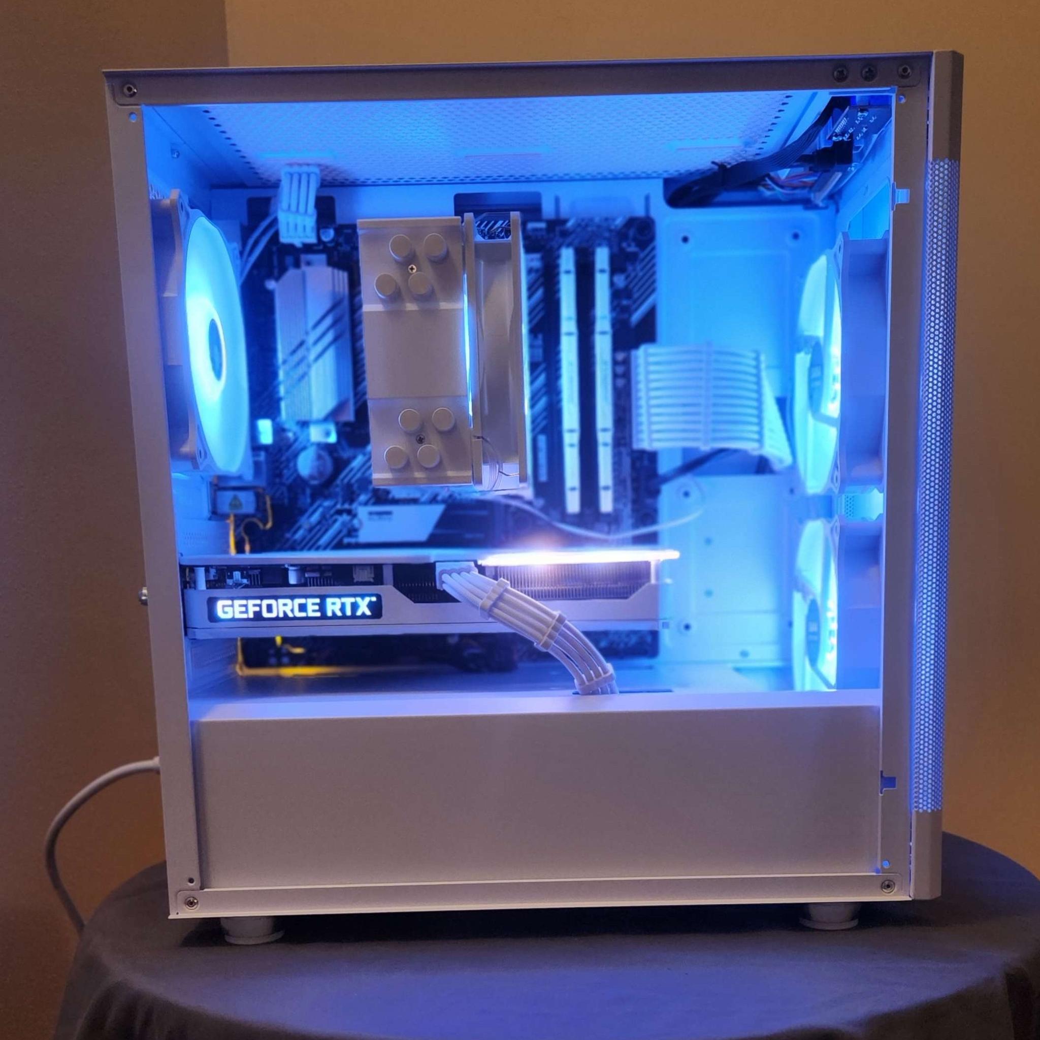 RTX 3070 | Ryzen 5 5600X | 32GB RAM | 1TB M.2 | RGB | WIFI | Windows 11