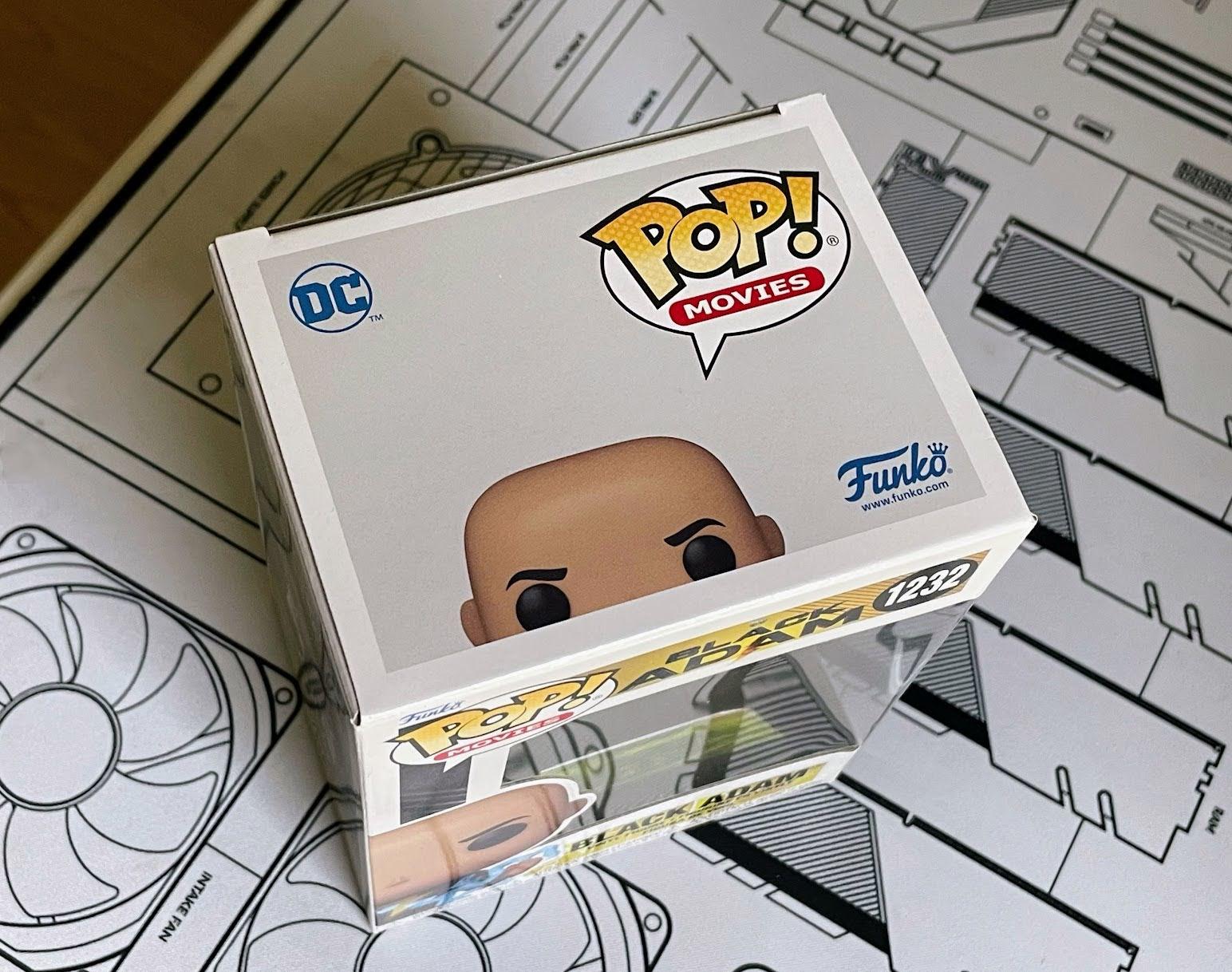 Funko Pop! Movies: Black Adam - Black Adam No Cape with Lighting Chest
