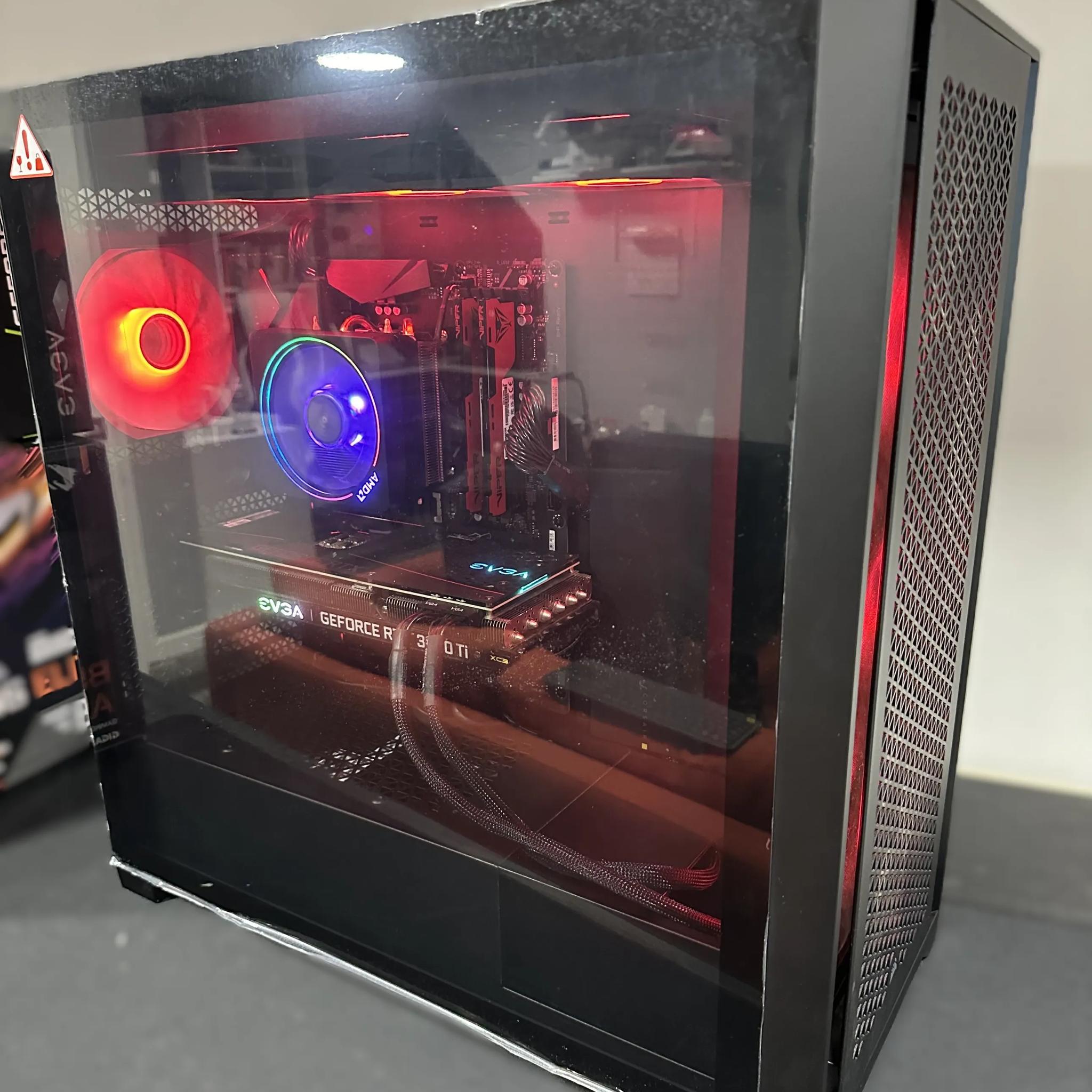 RTX 3080 Ti - Gaming PC - 2 Tb M.2 - 64 Gb Ram - Ryzen 5 CPU