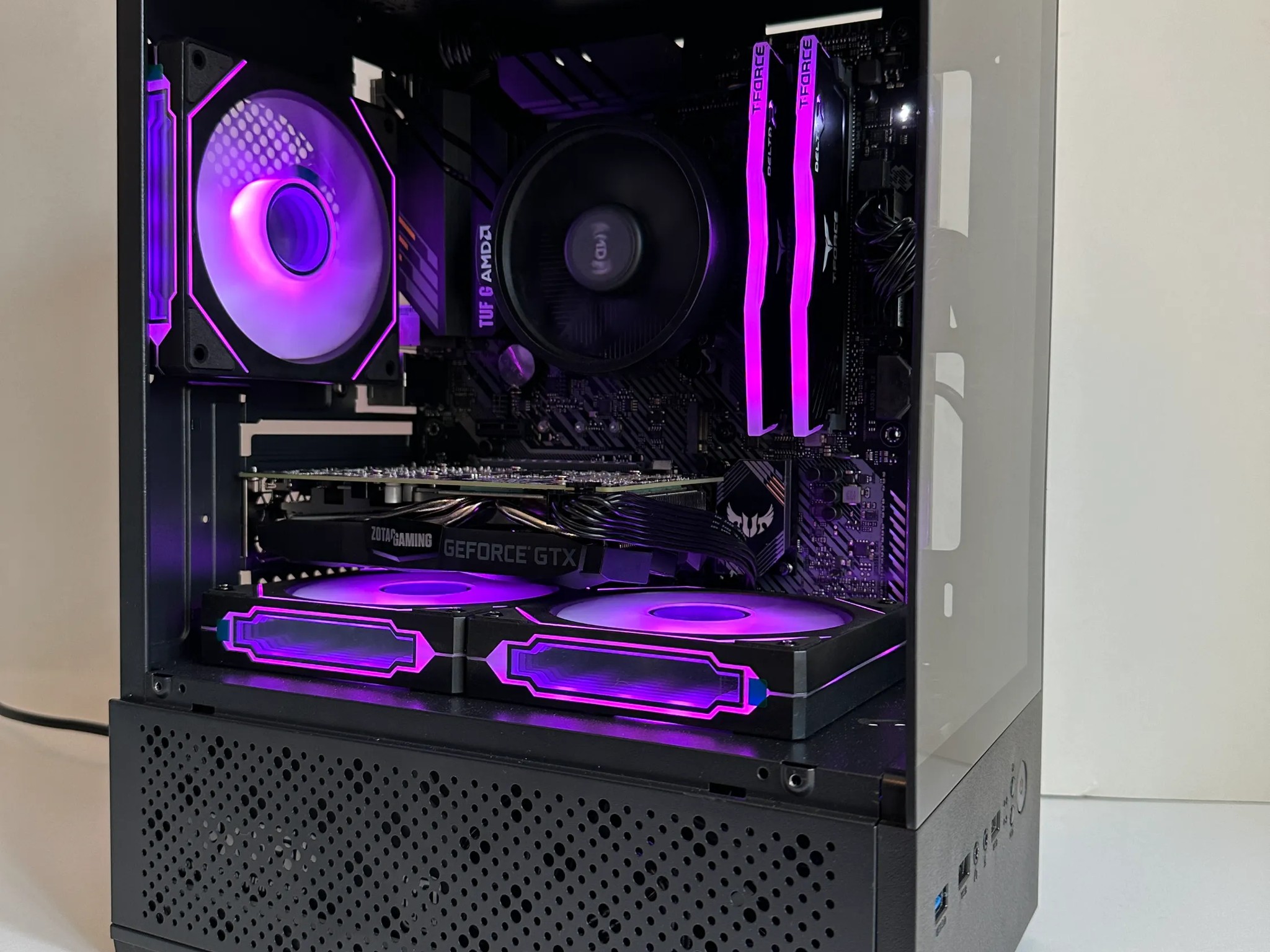🎮 Entry-Level Gaming Rig | GTX 1660 Ti | Ryzen 5 3500x | 16GB RAM | 500GB SSD | Wi-Fi |...