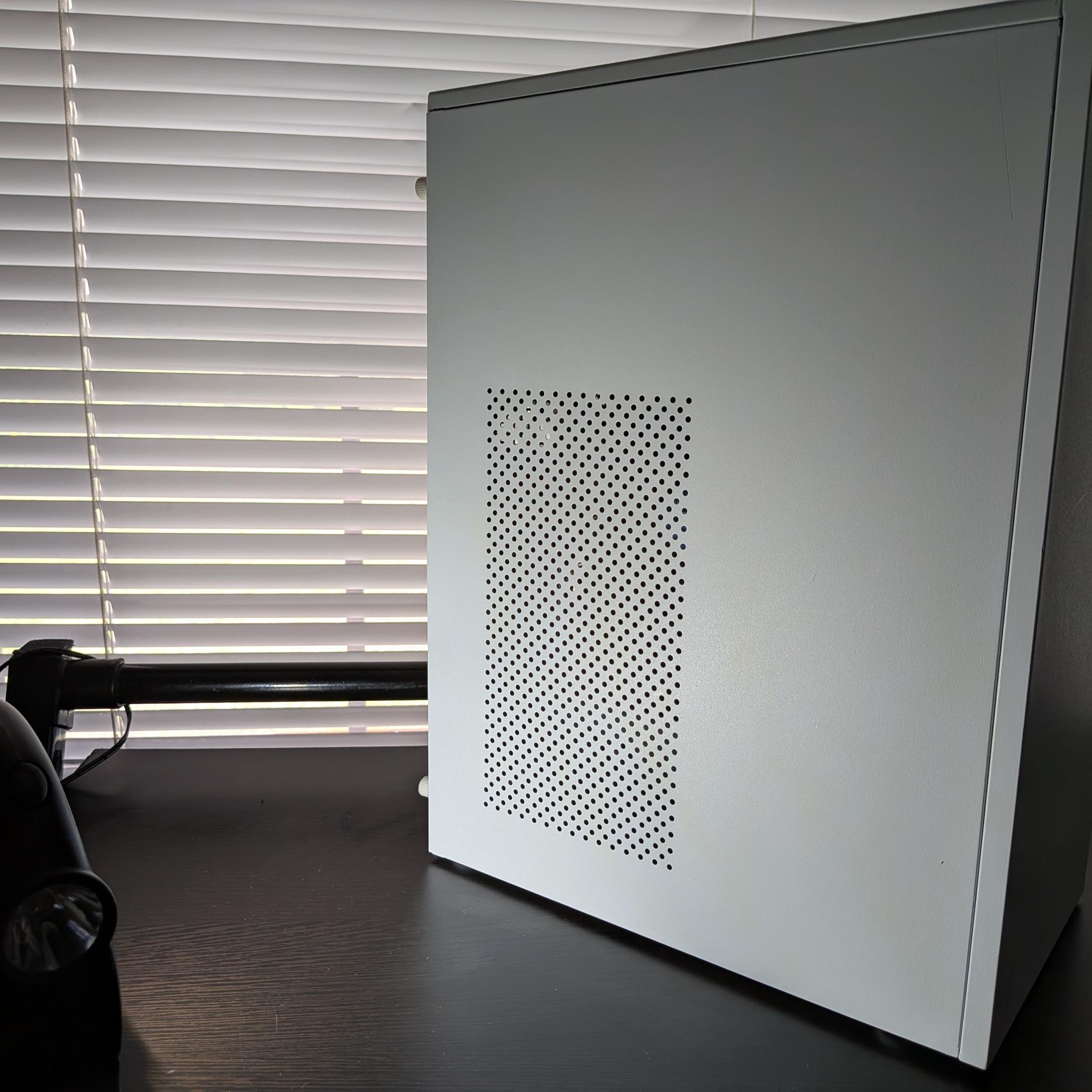 budget gaming setup|Windows 10 IOT| I5-4690k| RX 480 4GB| 8GB of DDR3 RAM