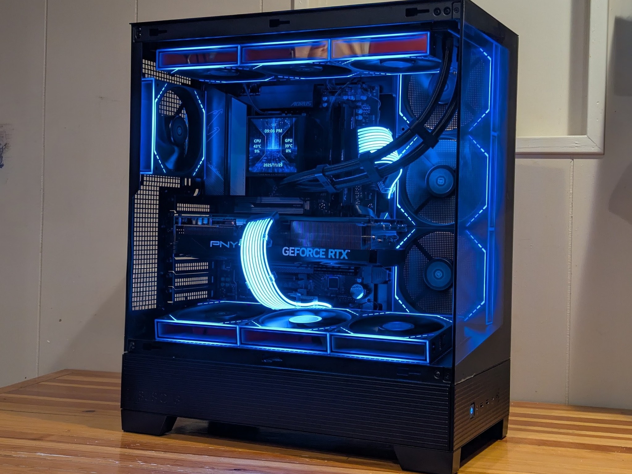 🖤⚡ Ryzen 7 9800X3D + RTX 5070 Ti | 1440p Monster | Black LCD + Infinity Mirror Build