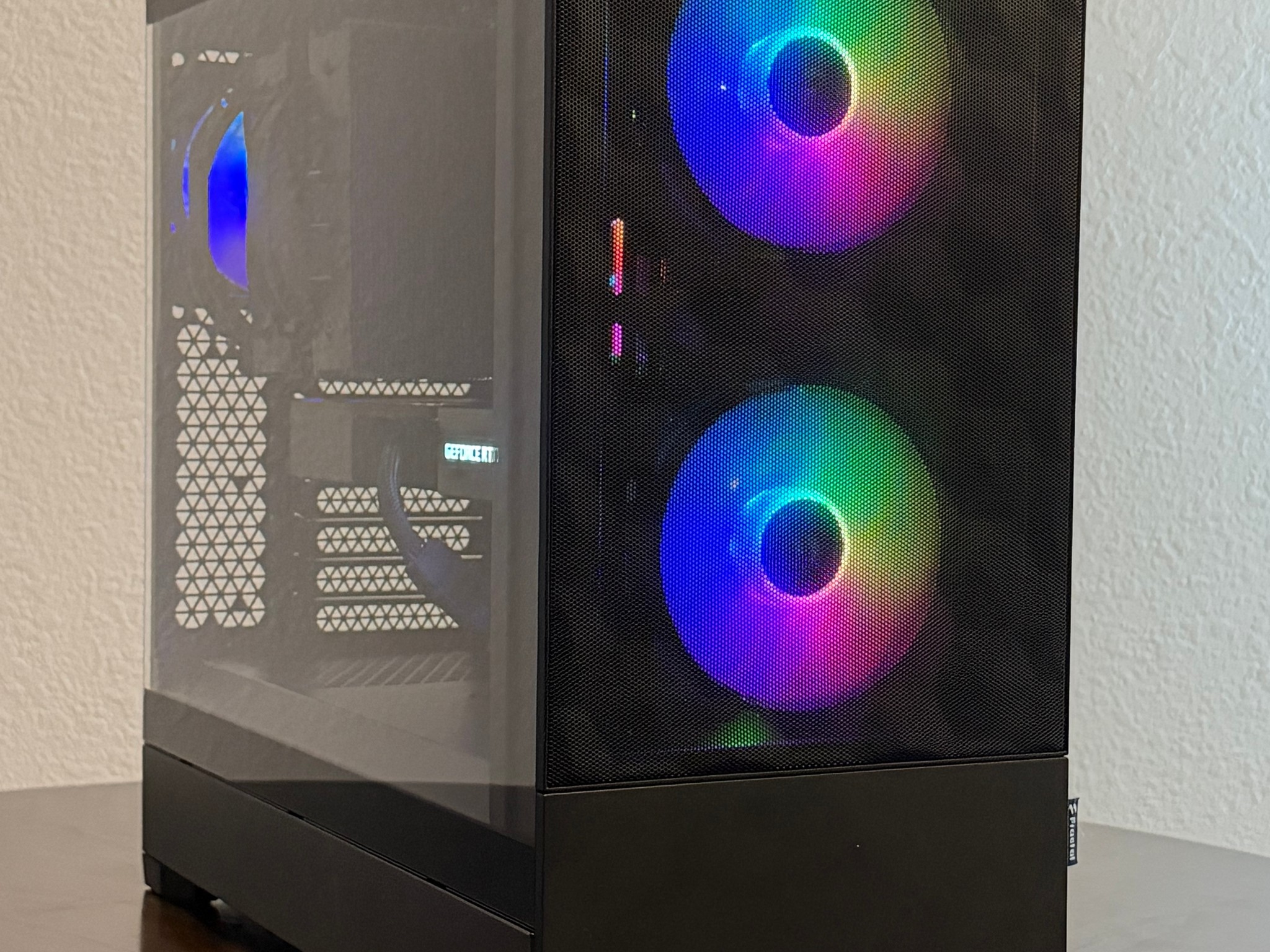 High-End Gaming PC – RTX 3080 Ti FE – Ryzen 7 5800X3D – 32GB RAM – 2TB SSD