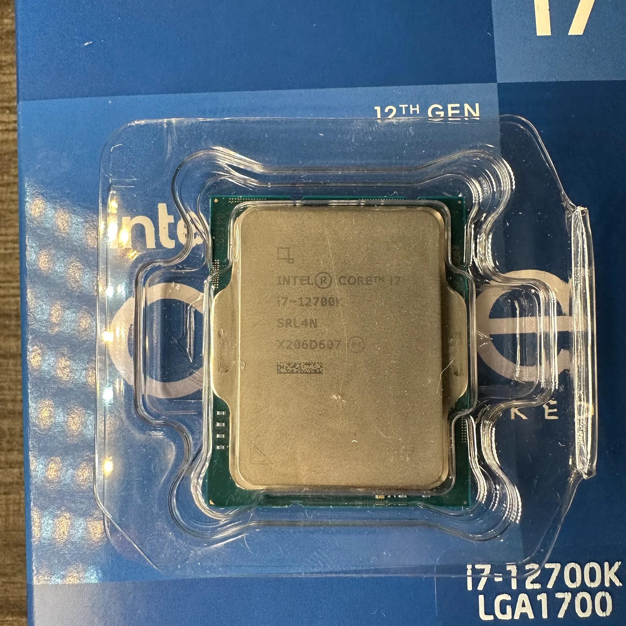 Intel i7 12700k
