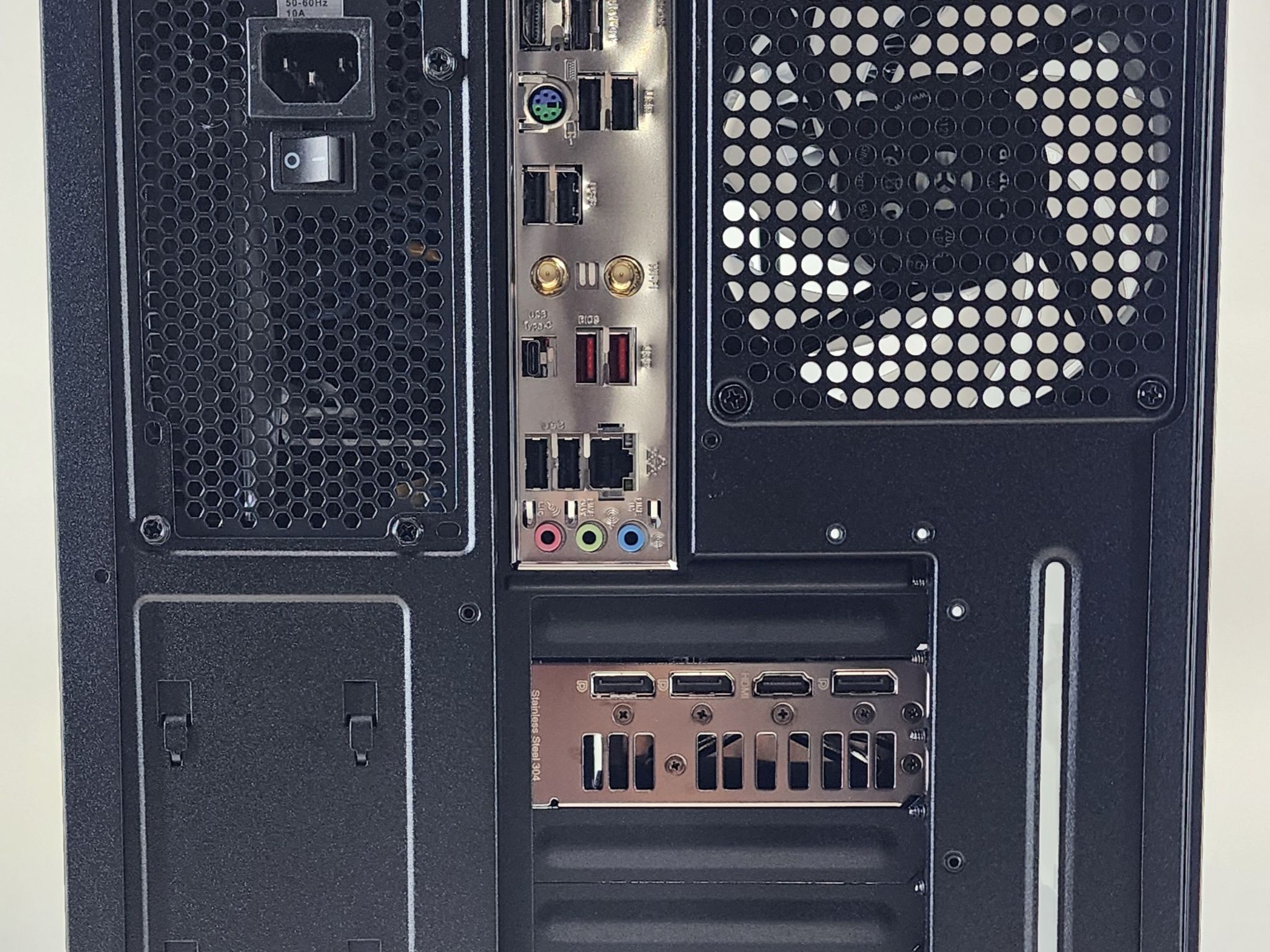 Gaming PC Ryzen 7 9700X 32GB RAM 1TB SSD RTX 4070 SUPER 12GB Windows 11 Computer