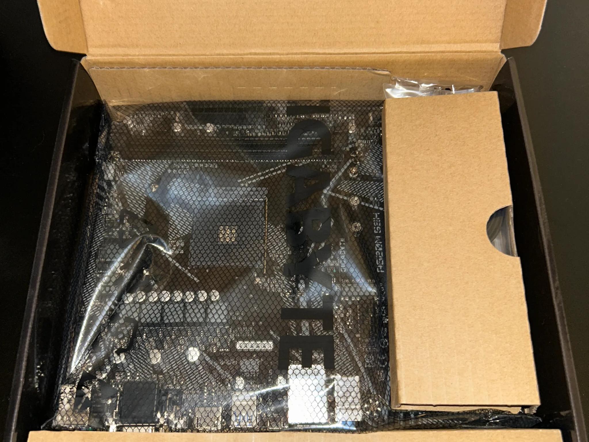 GIGABYTE A520M S2H