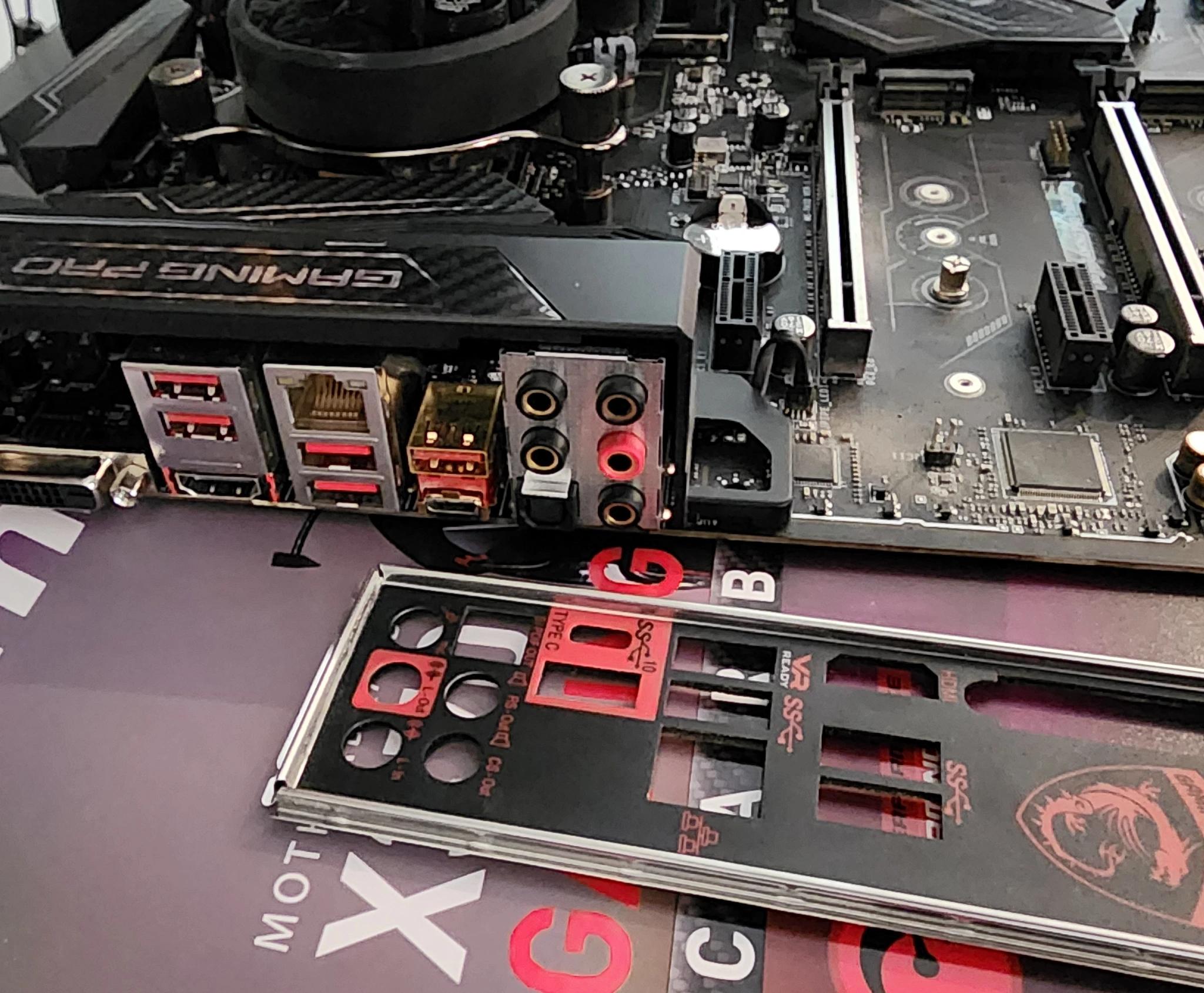 MSI x370 Gaming Pro Carbon With CPU and CPU AIO