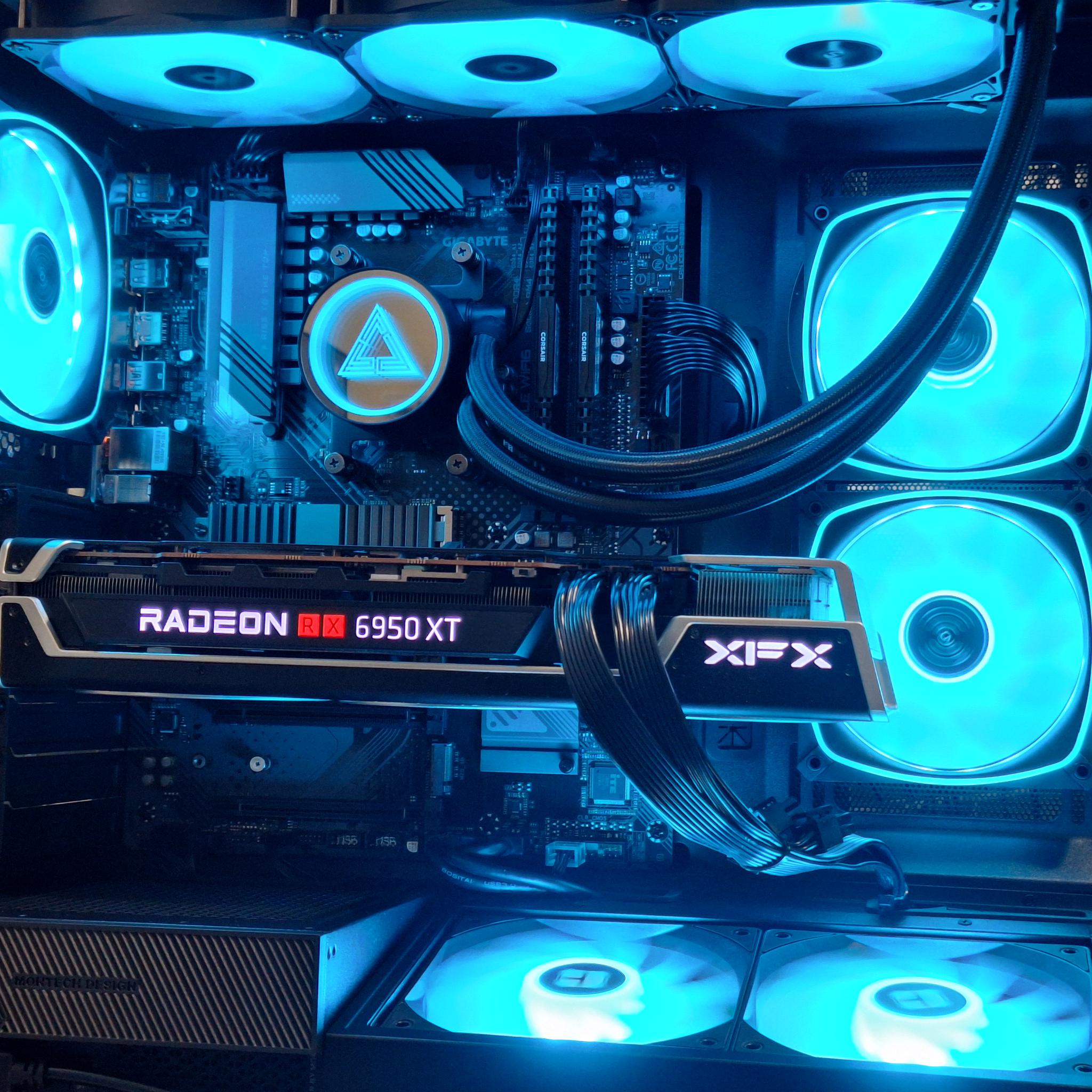 ⚔️1440p Ultra Montech Gamer⚔️RX 6950 XT | 32GB Corsair DDR4 | Ryzen 7 | 1TB SSD | WiFi!