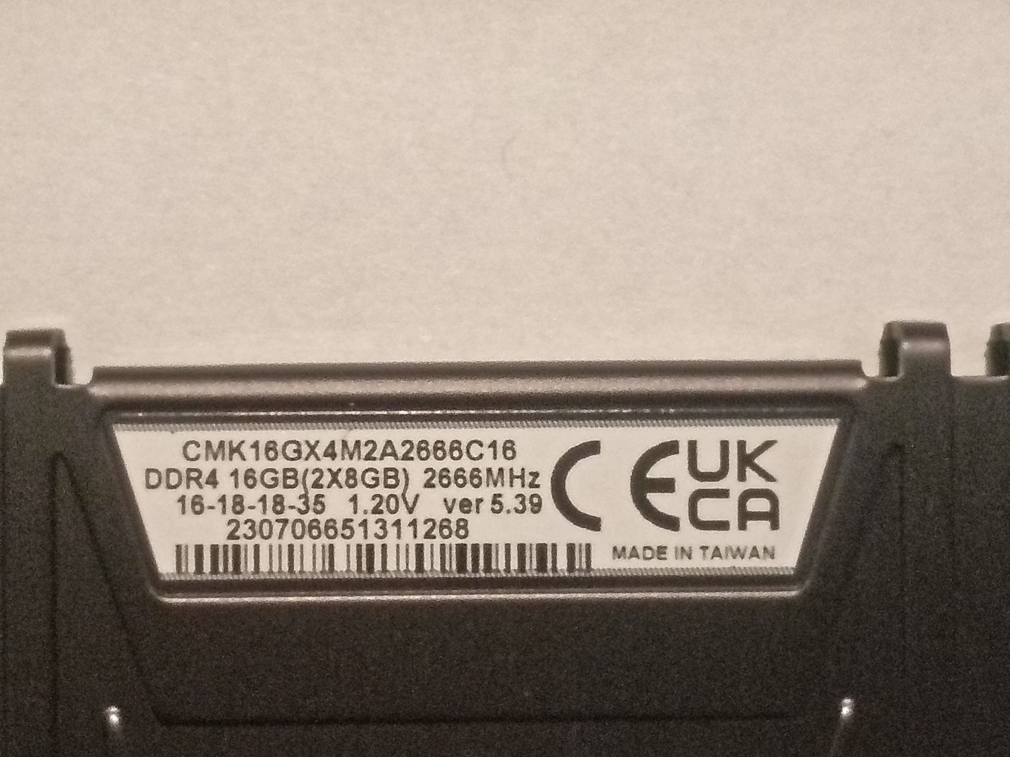 Corsair Vengeance LPX 16GB (2x8GB) DDR4 2666MHz 288-Pin DIMM CMK16GX4M2A2666C16