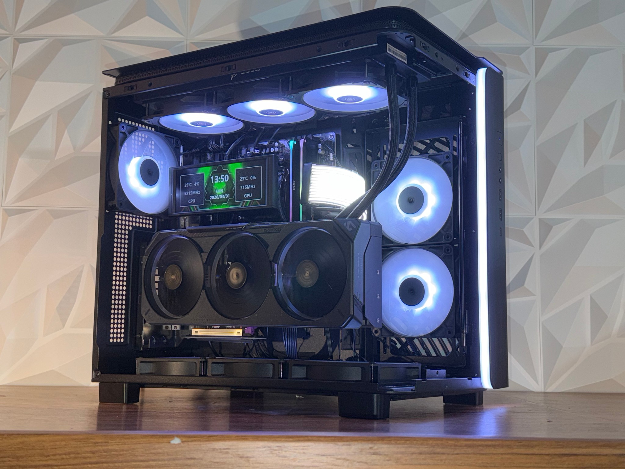 ⚡RTX 5070 TI | 9800x3d | 32gb DDR5 | 2tb NVMe SSD | Windows 11 | "Project Nebula 95"