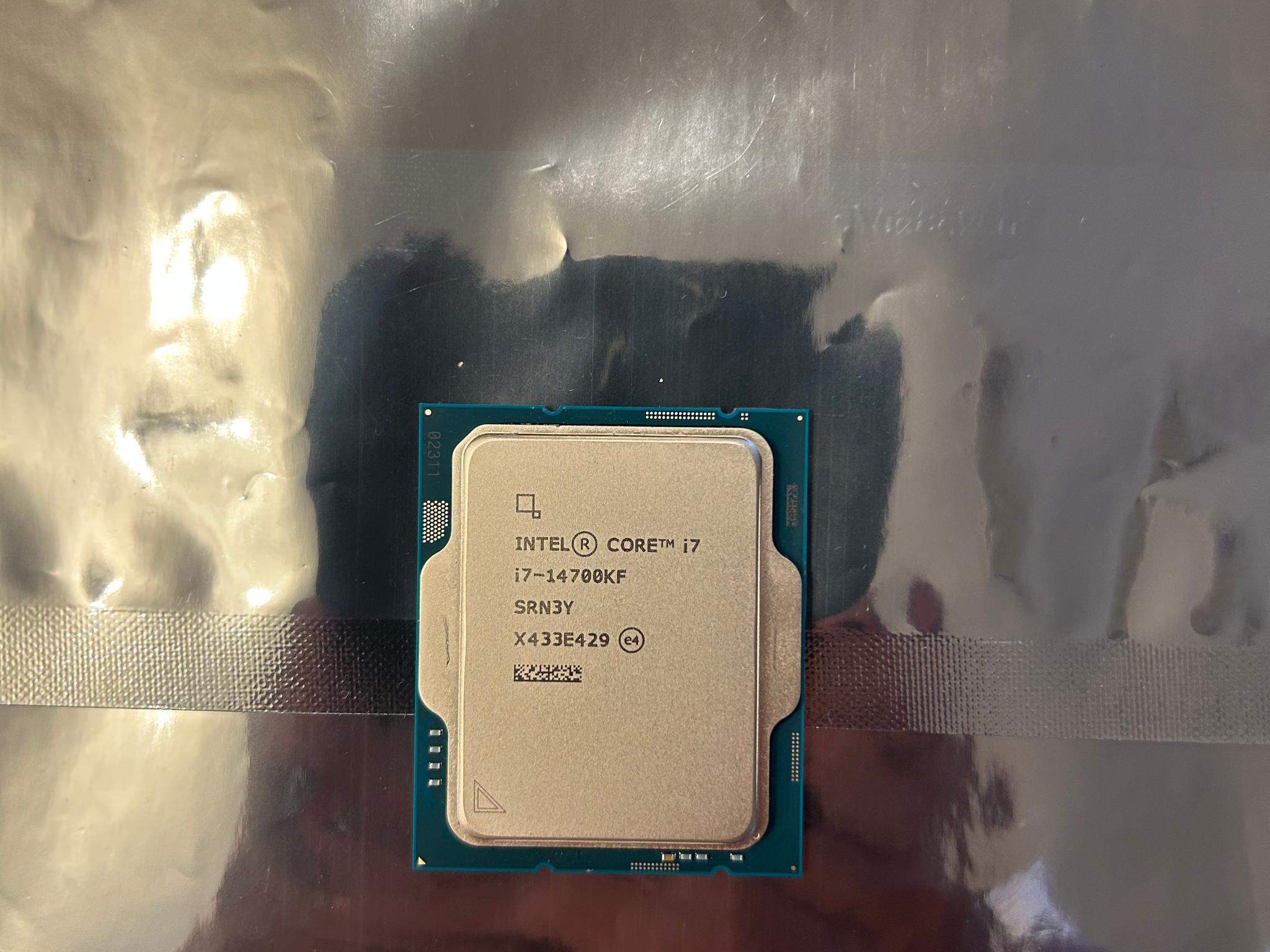 Intel Core i7-14700 KF