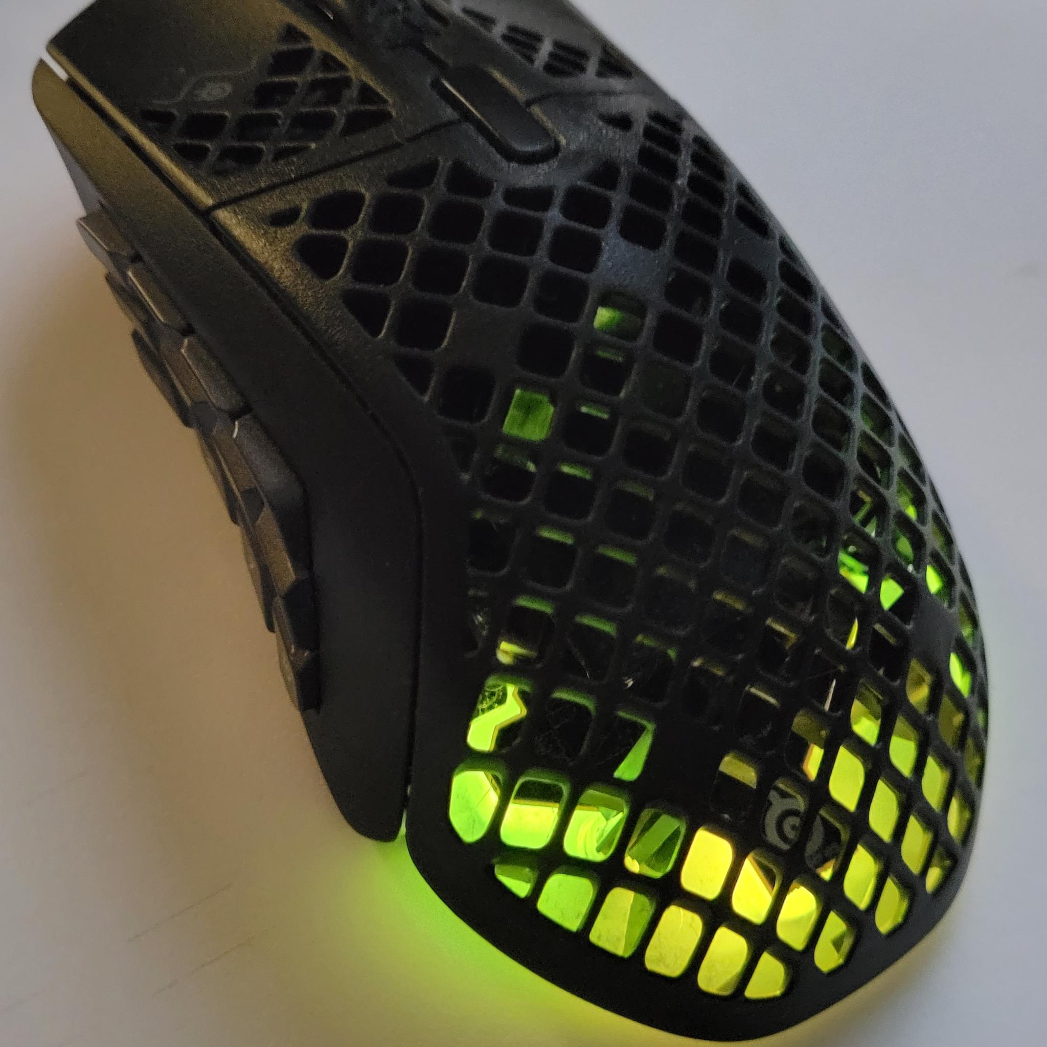 Steelseries Aerox 9 Wireless gaming mouse, barely used, like new
