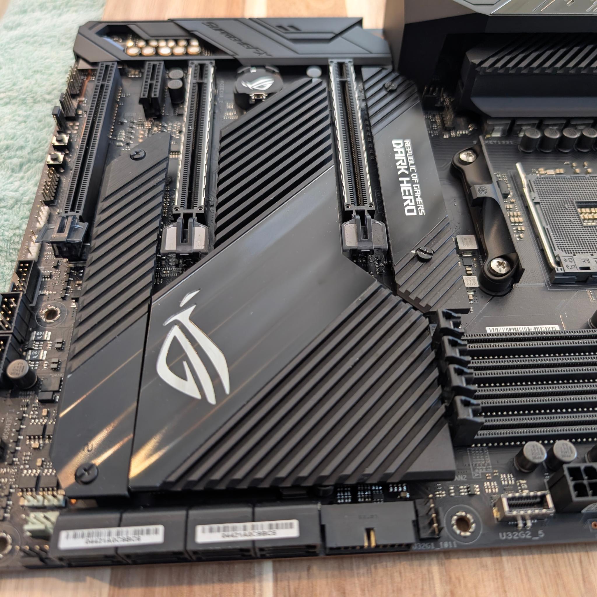 🏆 AM4 ENDGAME 🏆 ASUS ROG Crosshair VIII Dark Hero 🌑 | Latest BIOS ⚡ | Boxed & Ready! 📦🔥