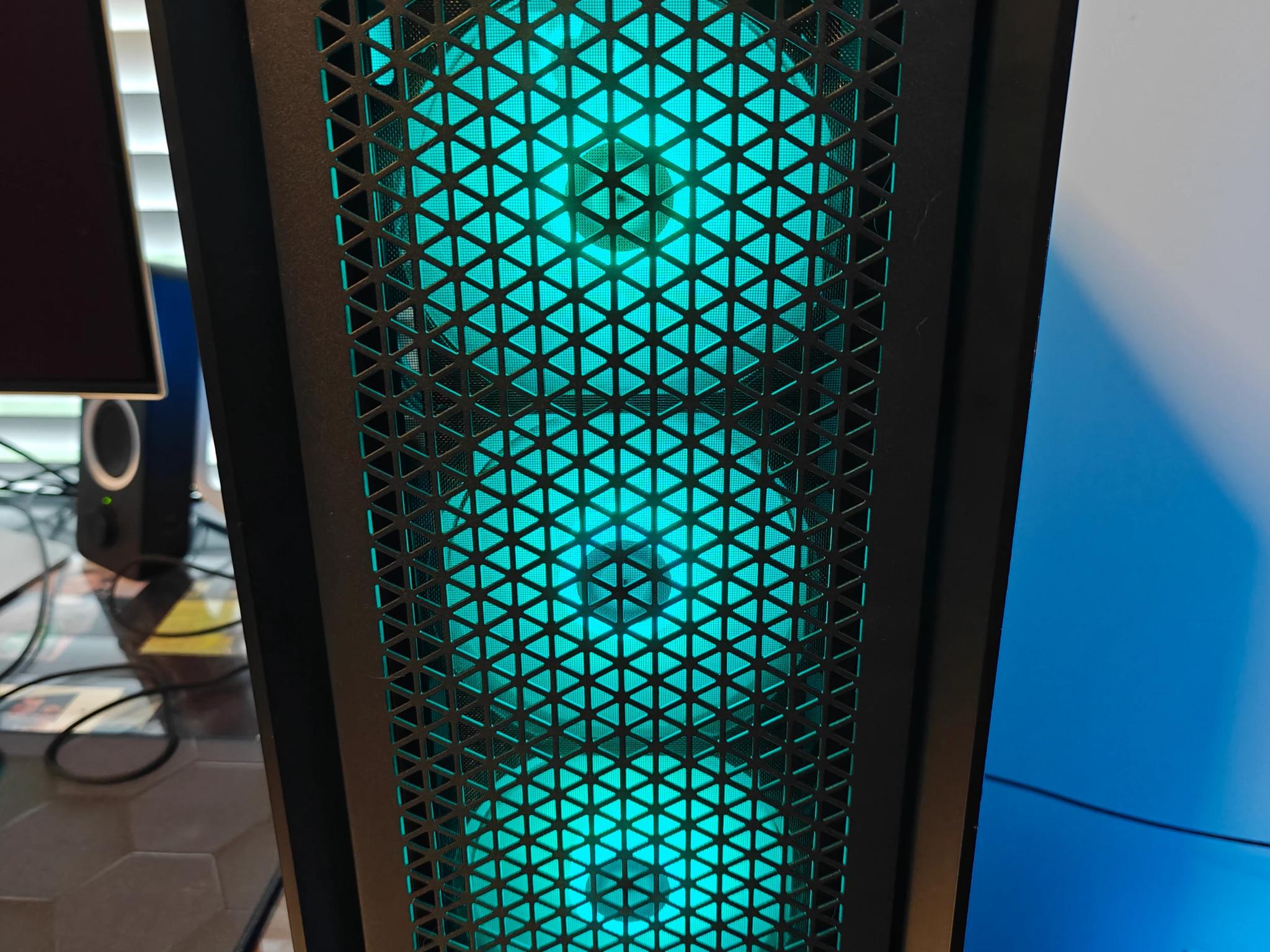 Mid Tier 1440p Gaming PC 10900k & 6700XT