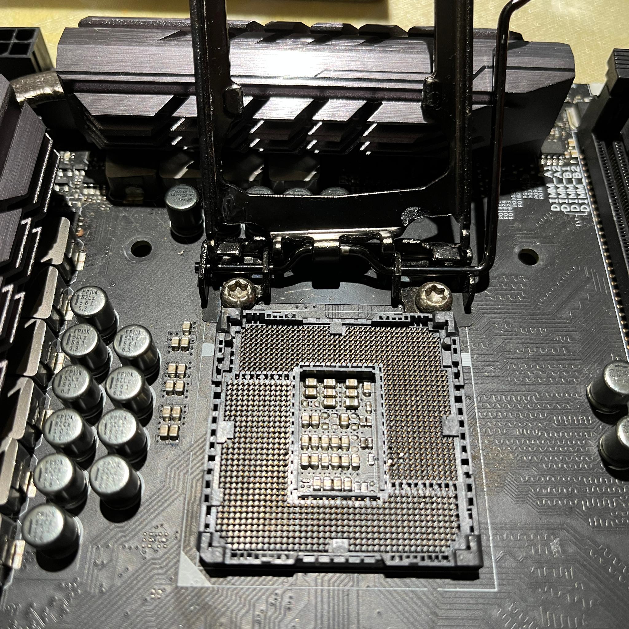 ASUS MAXIMUS VIII HERO LGA 1151 Motherboard – Parts / Not Working – Bent Pins
