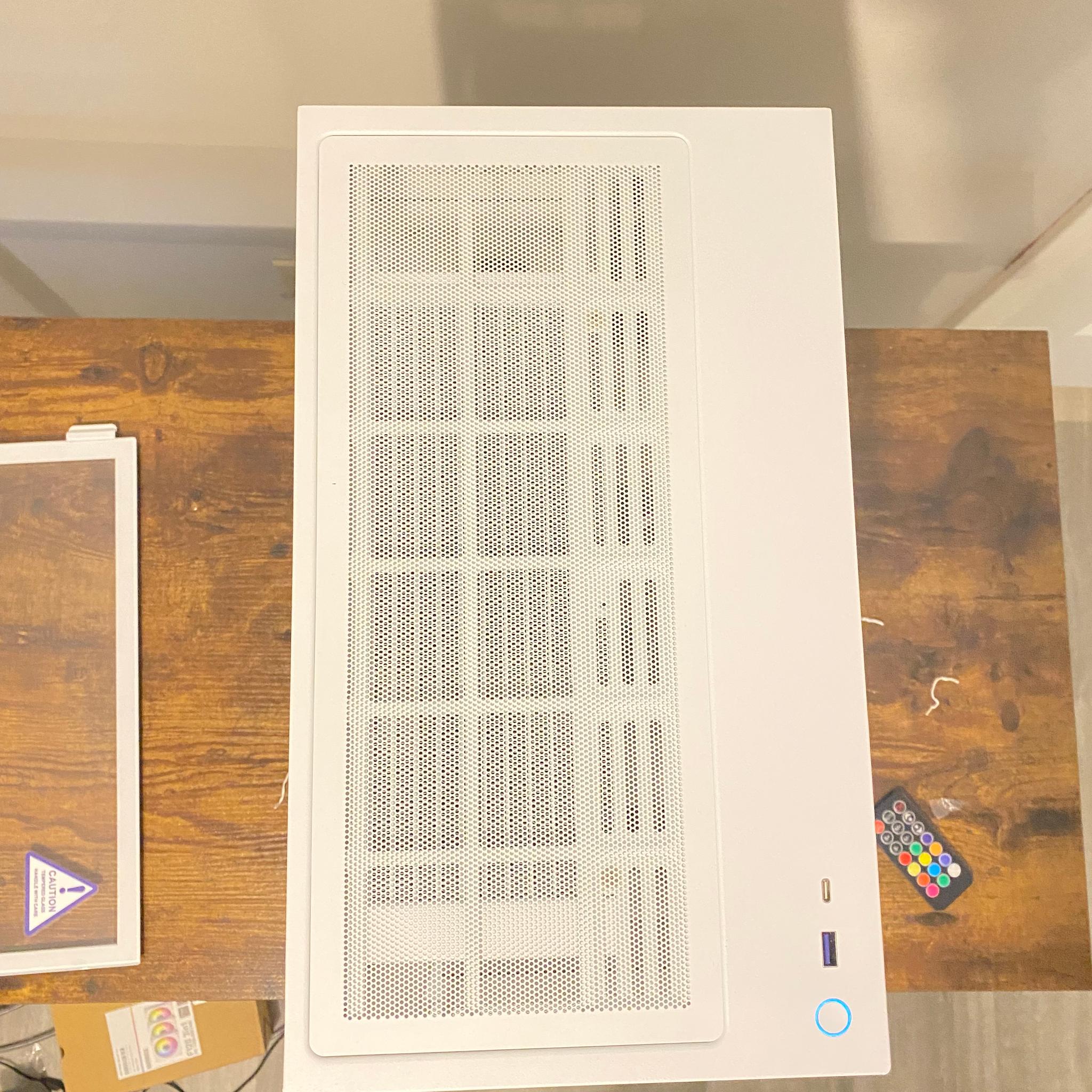 GAMING PC | RTX 2080 super | Ryzen 5 | 16gb Ram | wifi + windows 11 |