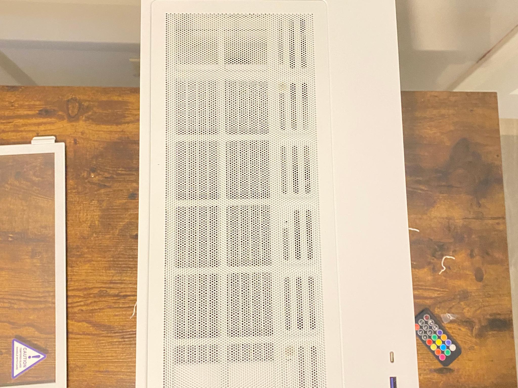 GAMING PC | RTX 2080 super | Ryzen 5 3600x | 16gb Ram | wifi + windows 11 |