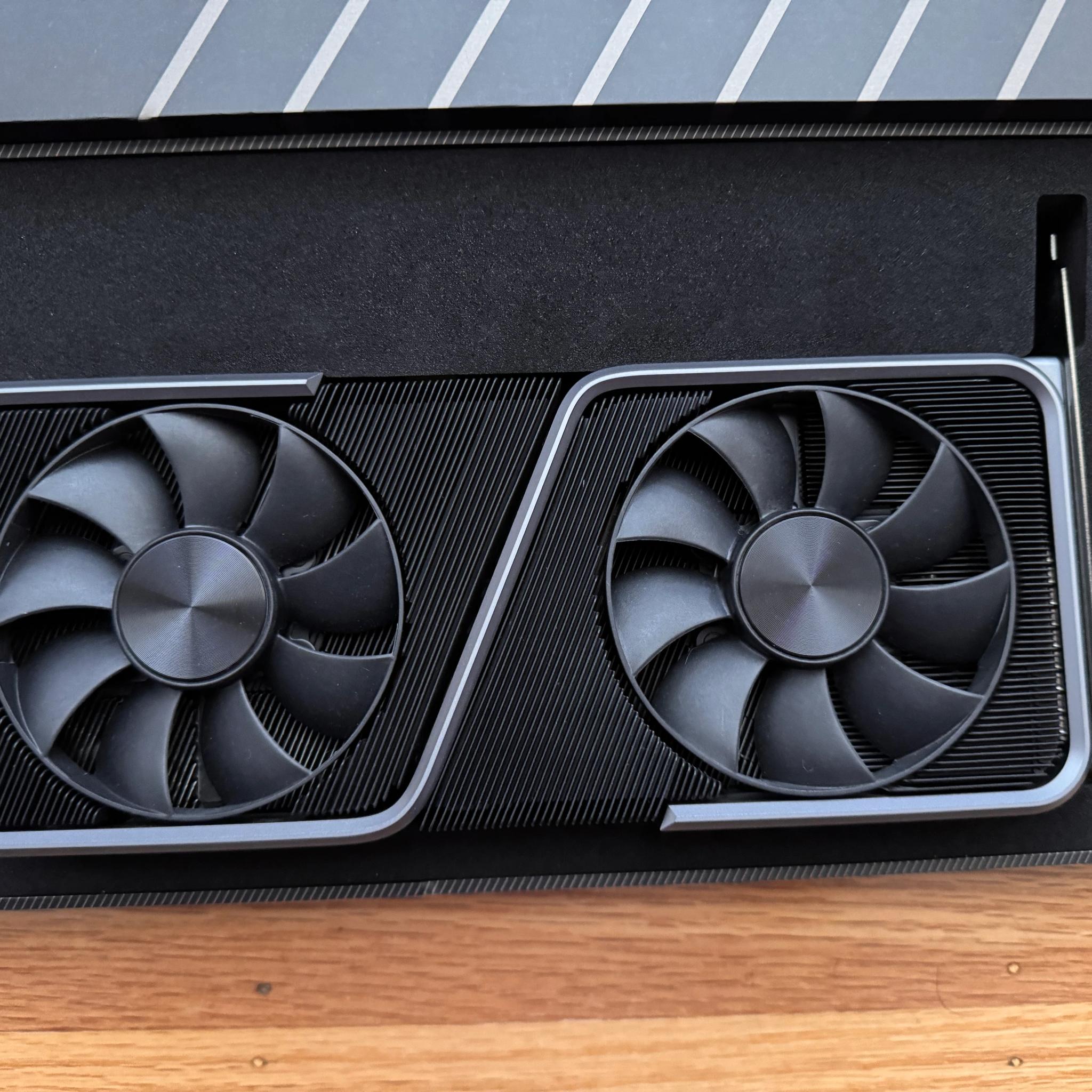 RTX 3070 Founders Edition (PRE-OWNED - EXCELLENT + BOX & 12-PIN ADAPTER)