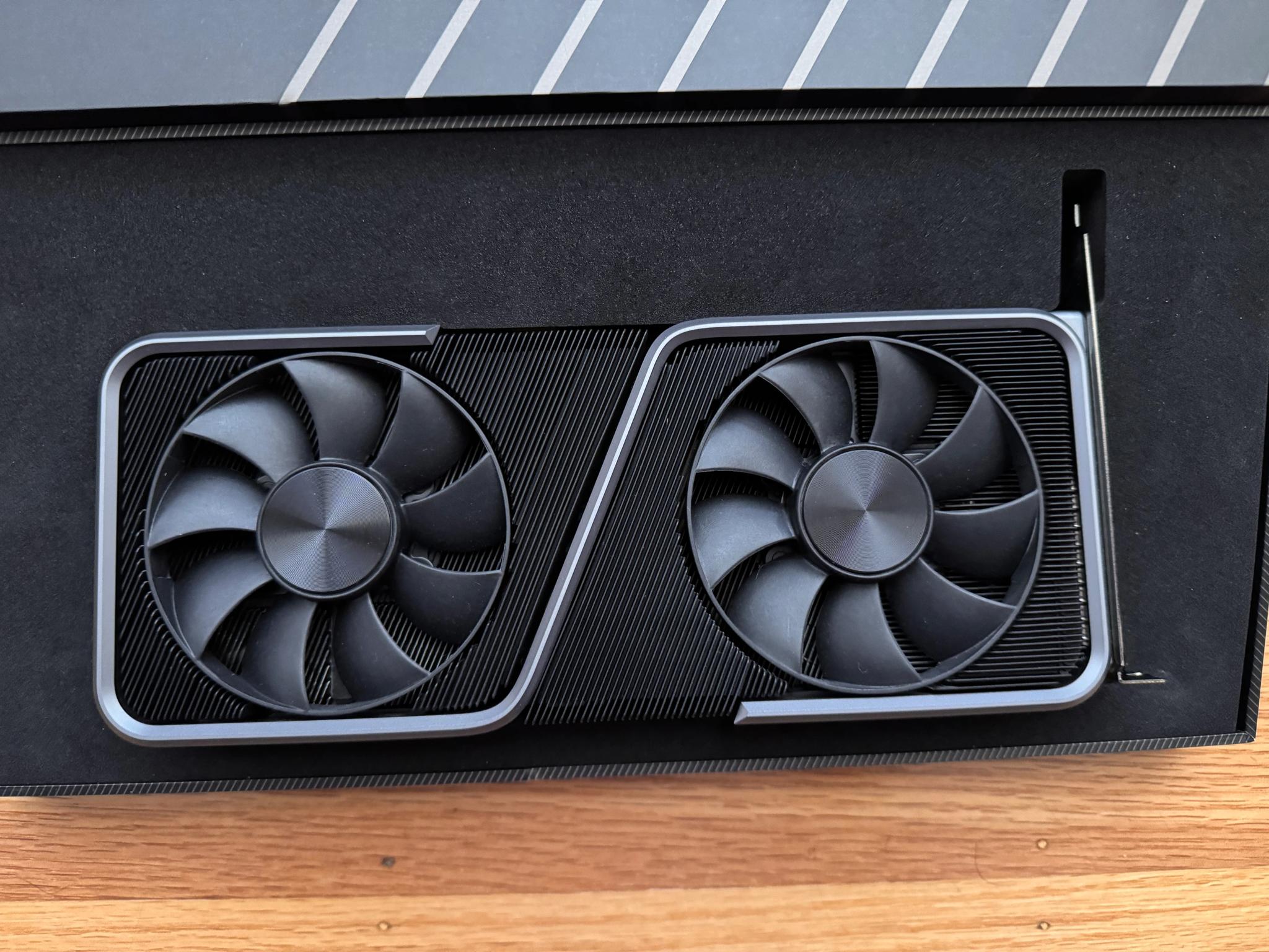 RTX 3070 Founders Edition (PRE-OWNED - EXCELLENT + BOX & 12-PIN ADAPTER)