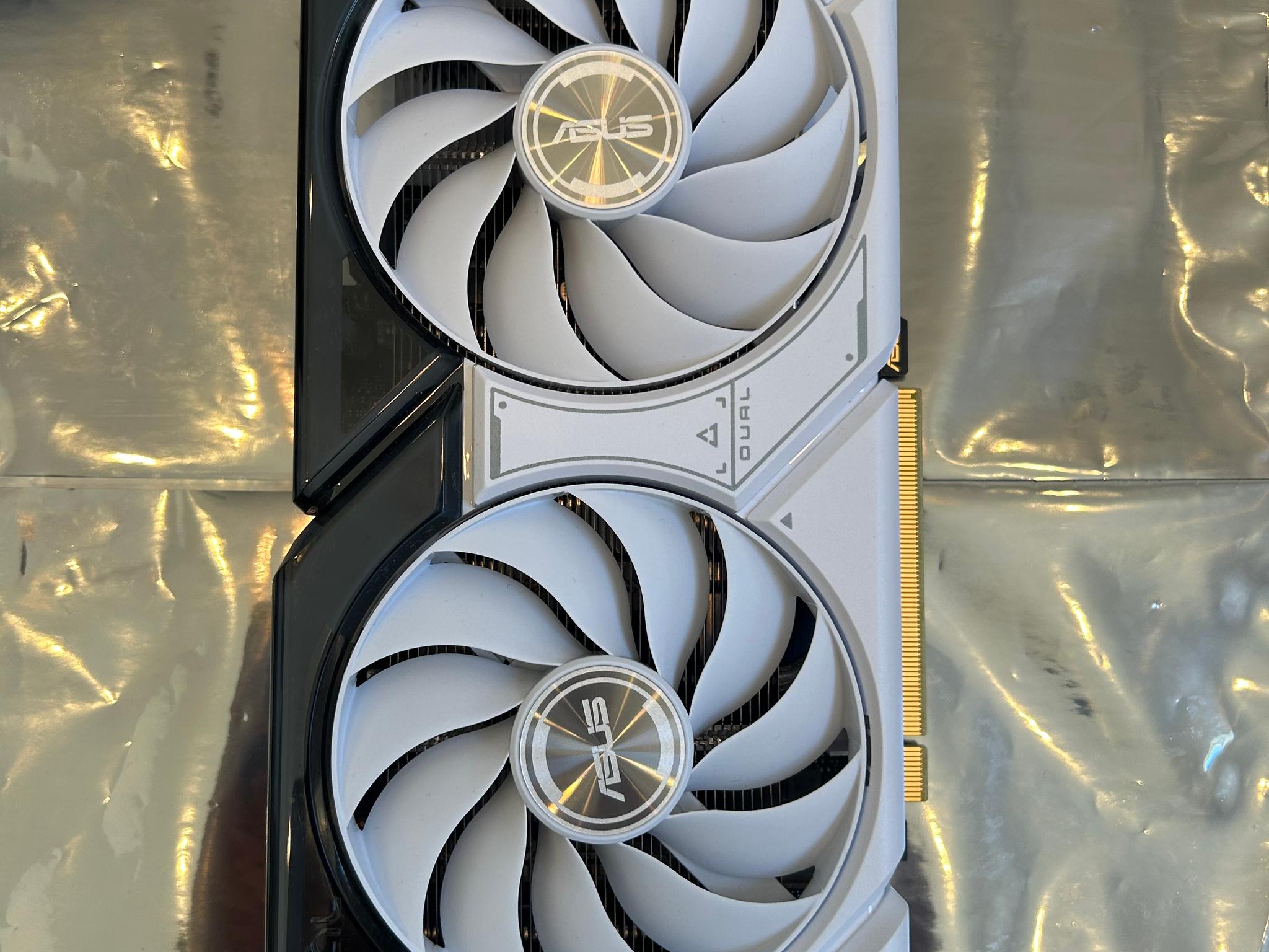 The ASUS Dual RTX 4060 OC White Edition