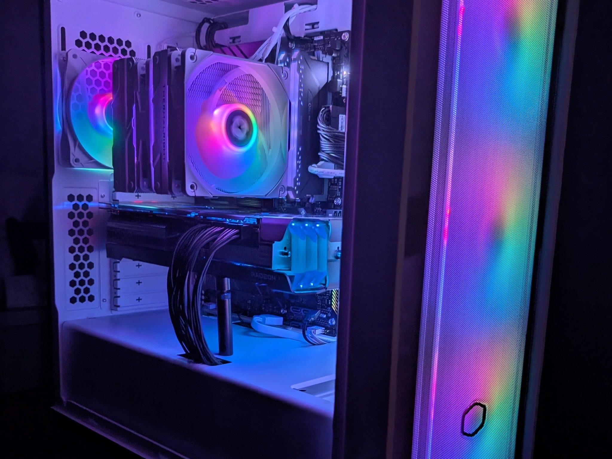 RX 6950 XT-Ryzen 7 5800x-32 GB RAM-1 TB NVME Powerhouse Gaming PC SSD