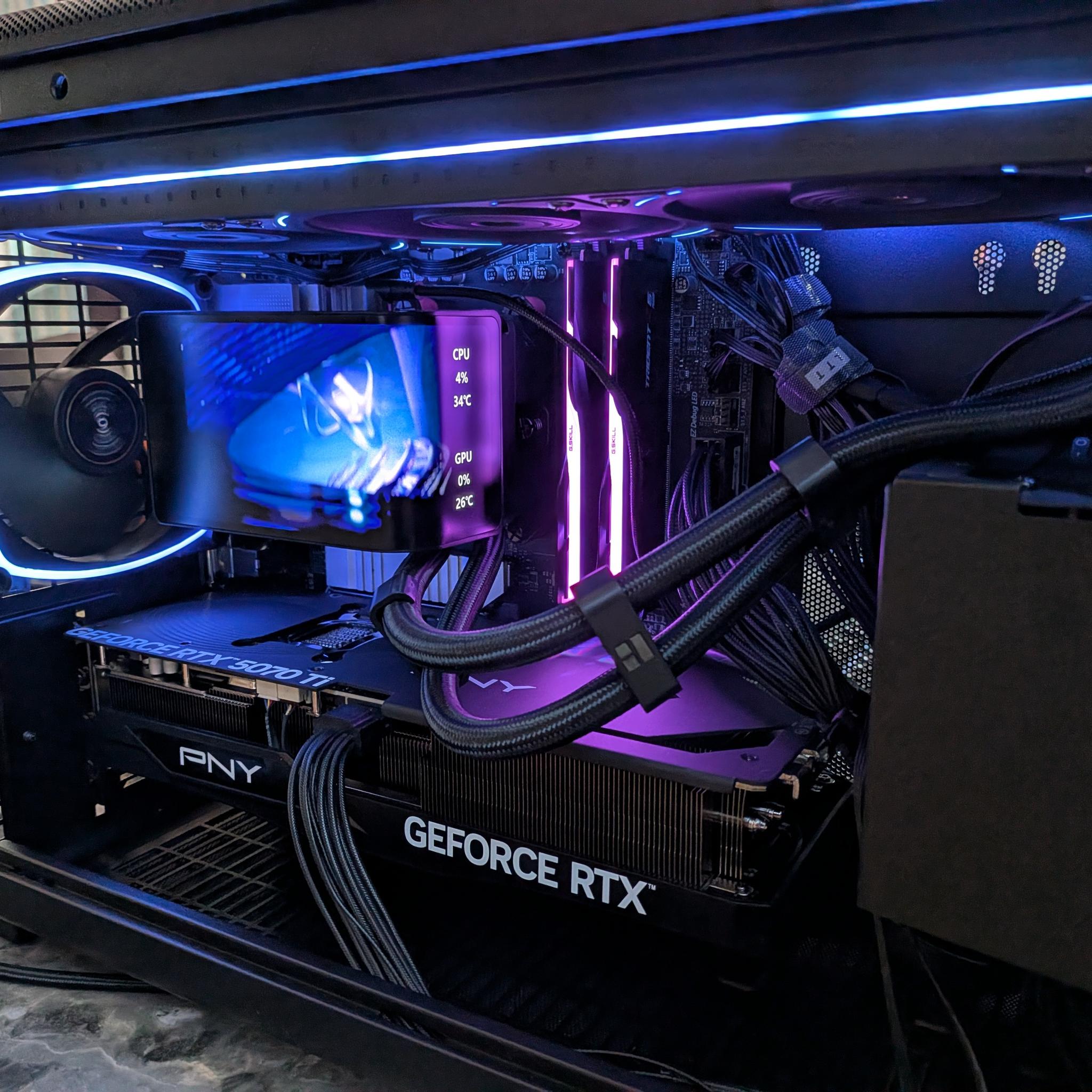 4K Stargate - RTX 5070 Ti, Ryzen 7 9800X3D, 32 GB DDR5, 2 TB Gen 4 NVME, RGB, Liquid Cooled