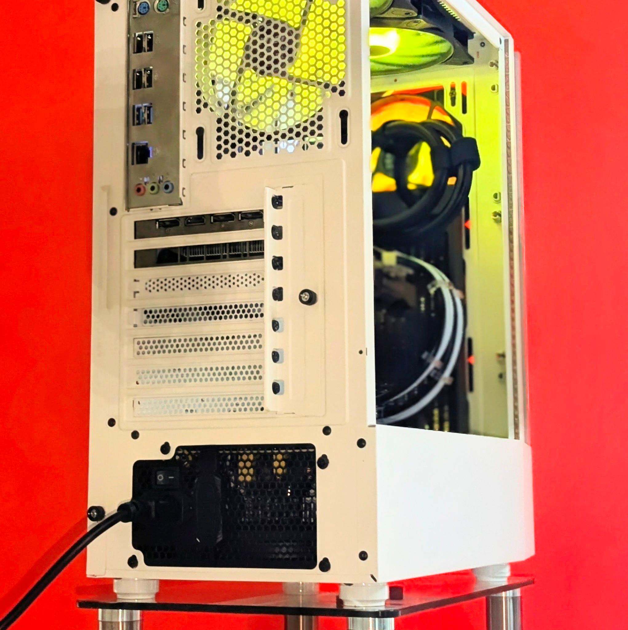 Yuta🇯🇵🔥⚪ Liquid-Cooled💦@1080p Beast⚪RX 5700XT⚪16GB RAM⚪LCD🖥️⚪1TB SSD/HDD⚪ Wi-Fi⚪Windows 11 Pro✅