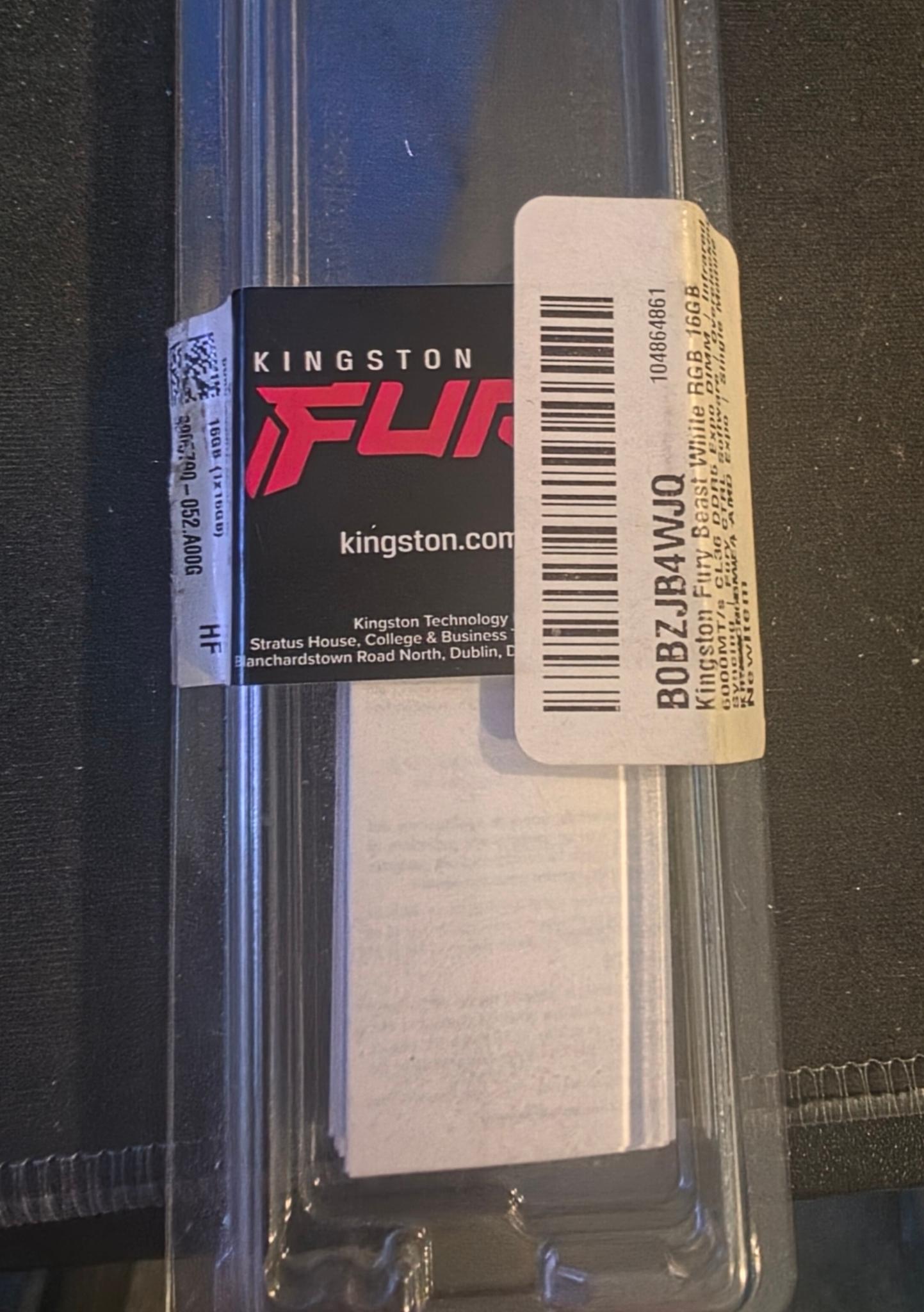 Brand new Kingston fury impact never used.