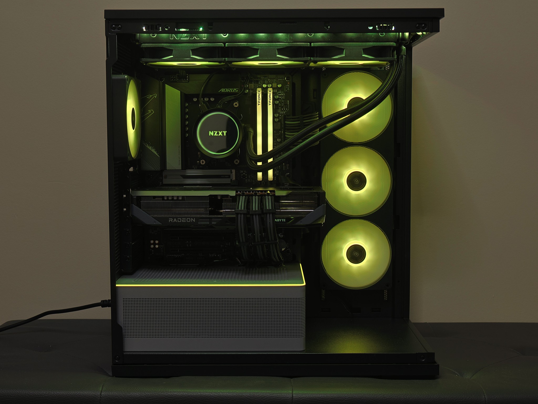 🔥 Ryzen 9 9950X3D + RX 9070 XT 16GB | 32GB DDR5-6000 | 1TB NVMe | 1000W Gold 🔥