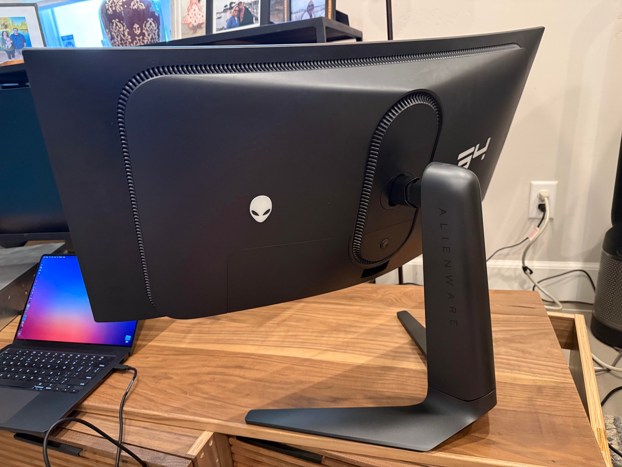Alienware AW3423DWF Ultrawide OLED Gaming Monitor
