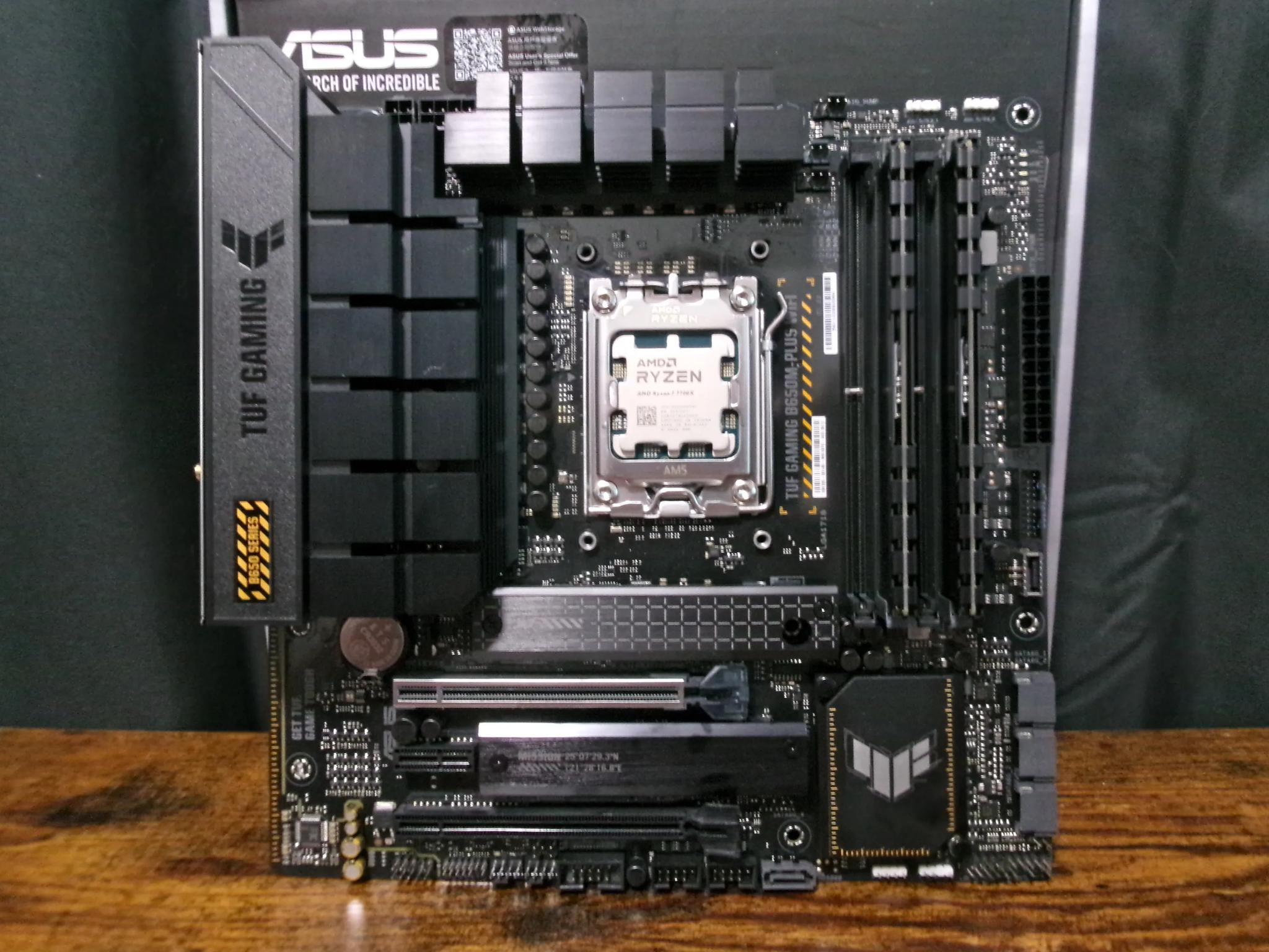 Ryzen 7700X + B650 + 32GB DDR5 Ram