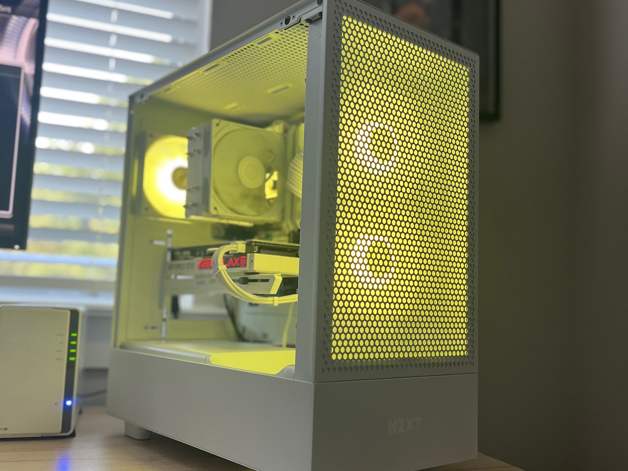 CUSTOM WHITE GAMING Wi-Fi PC | RYZEN 5 5500 | GTX 1660 SUPER | RAM DDR4 16GB | 1T SSD | WIN 11 PRO