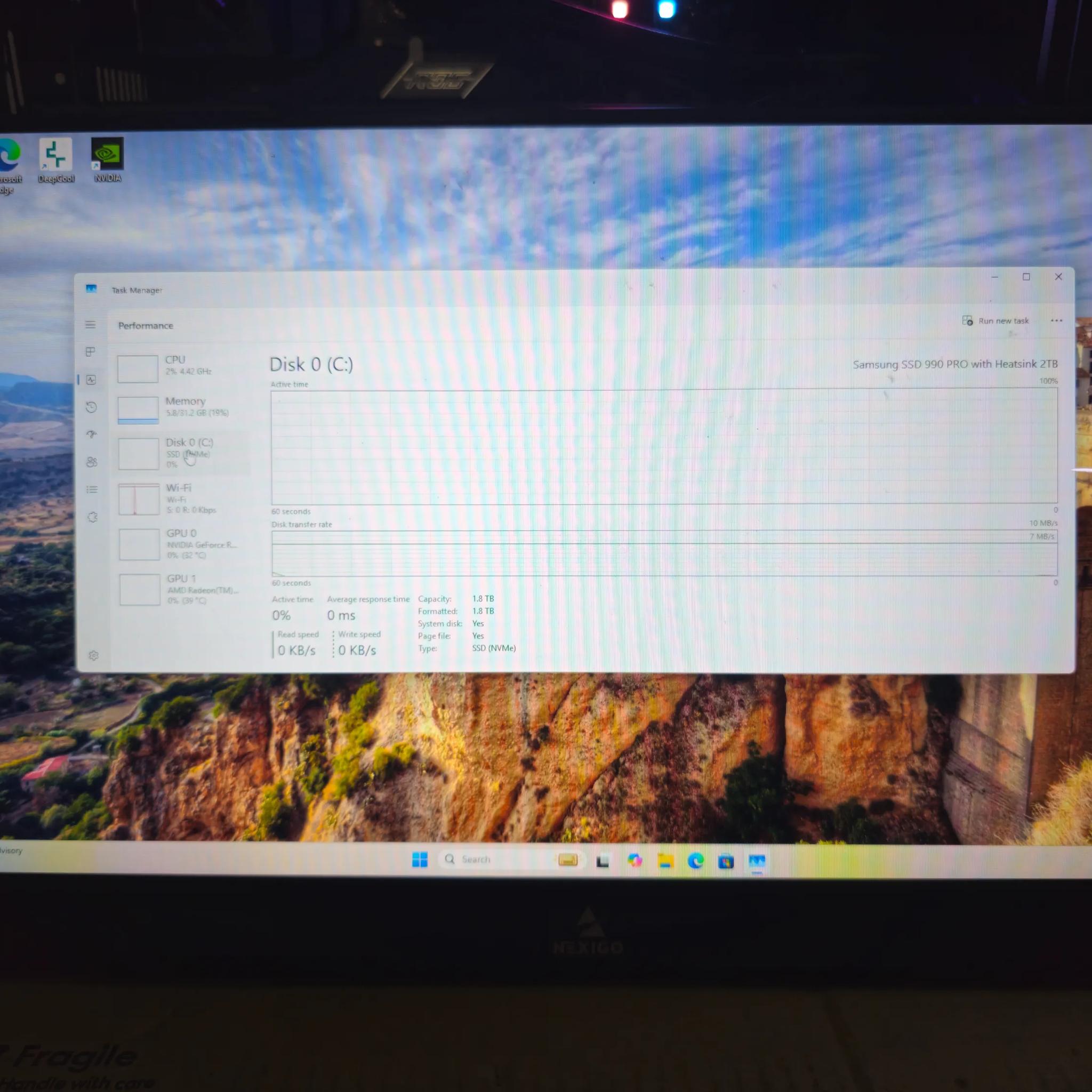 Ryzen 7 7700x | Asus ROG 4070 | 32gb DDR5 | 2TB SSD | 750w PSU