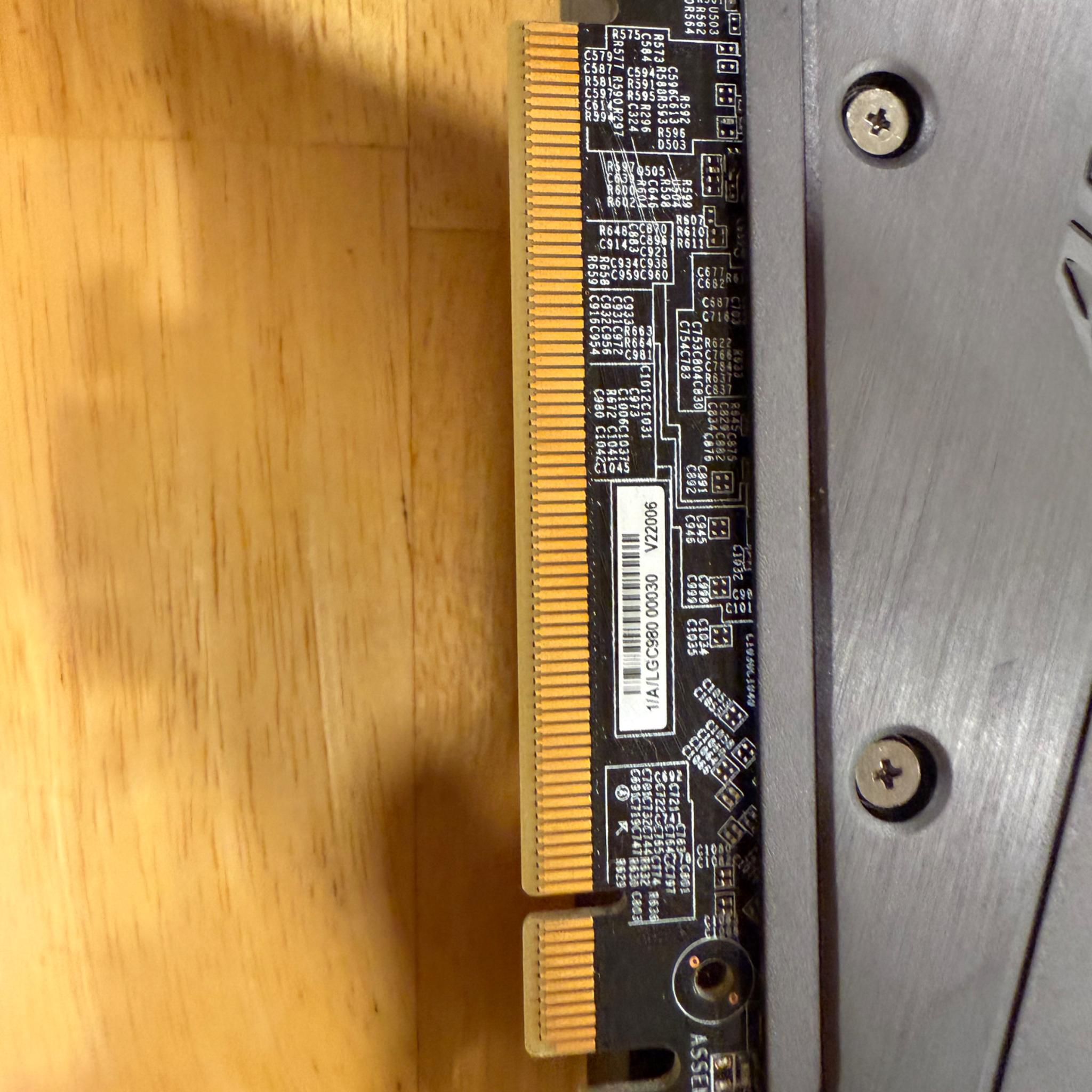 Gigabyte RTX 3050 8GB 3-fan Windforce