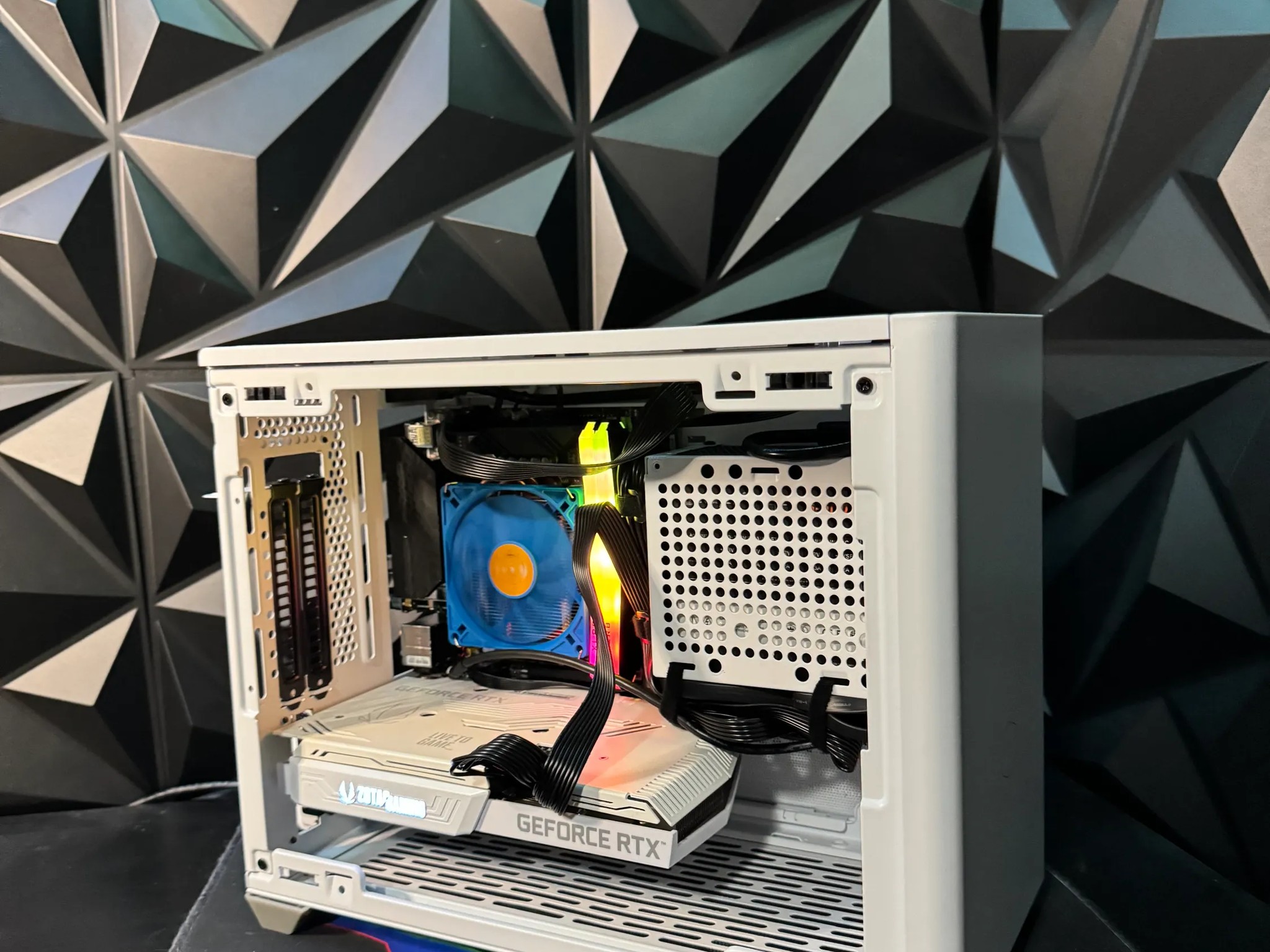 🐘 The Tiny Tusker 3060 🐘  I5 | RTX 3060| 16 GB DDR4| 1 TB NVMe