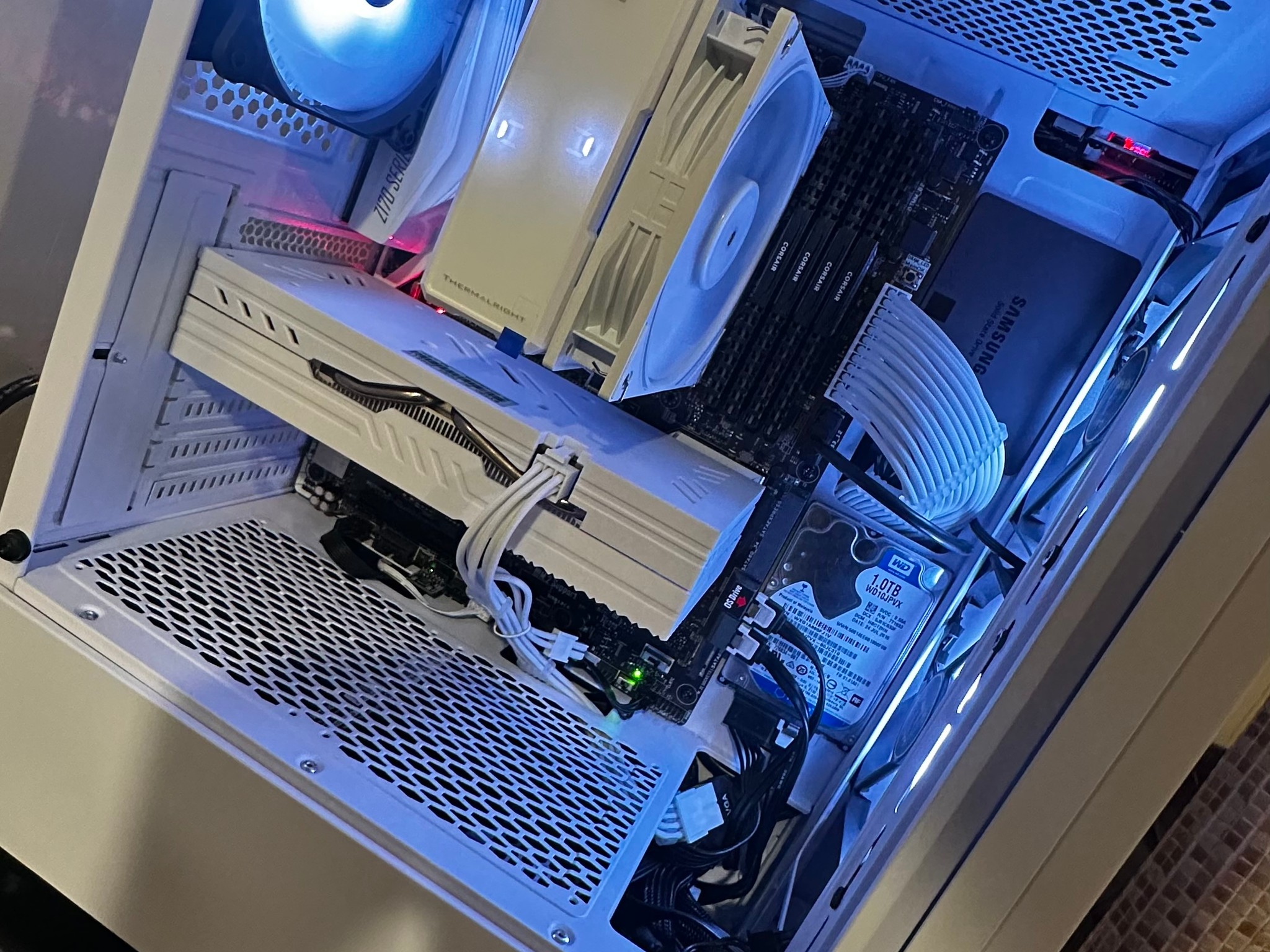 Custom Gaming PC | i7-6700K | RX 580 8GB | 32GB RAM | 280GB SSD + 1TB HDD